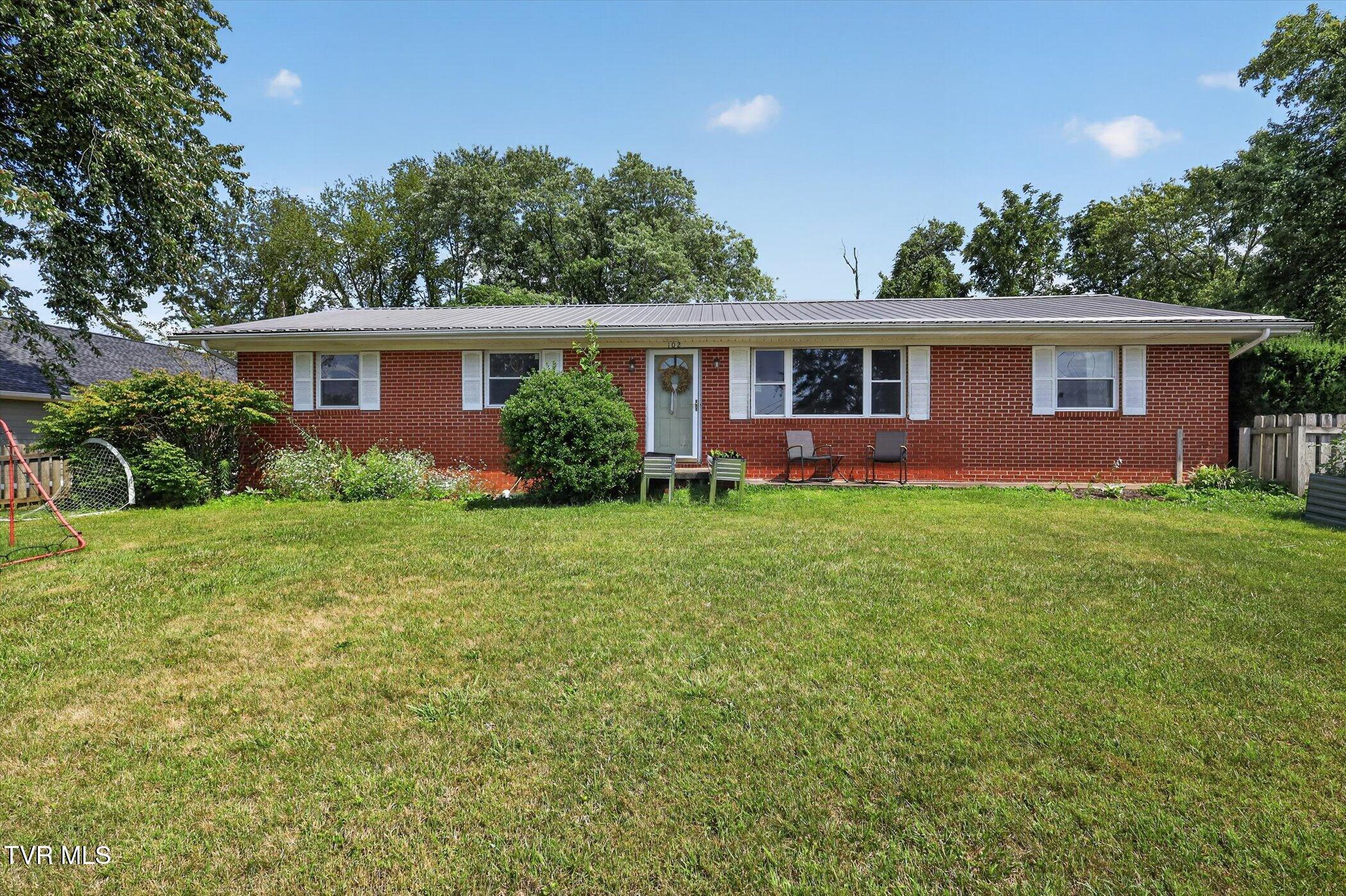 102 Virginia Drive — photo
