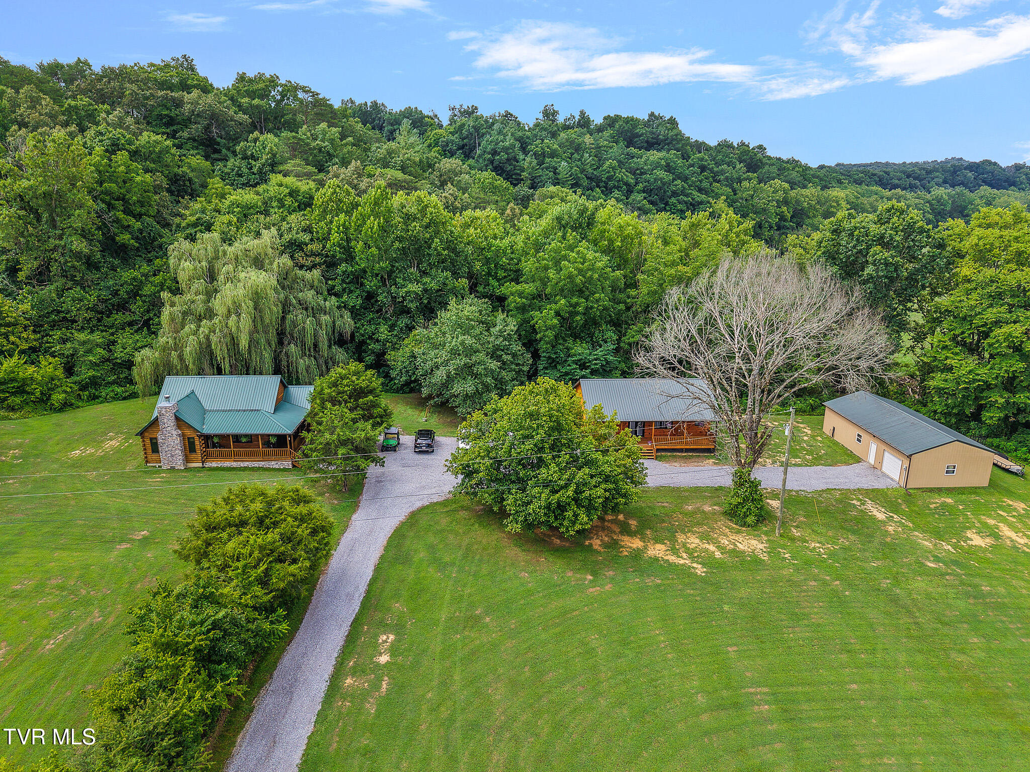 604 & 610 Spears Dykes Road — photo