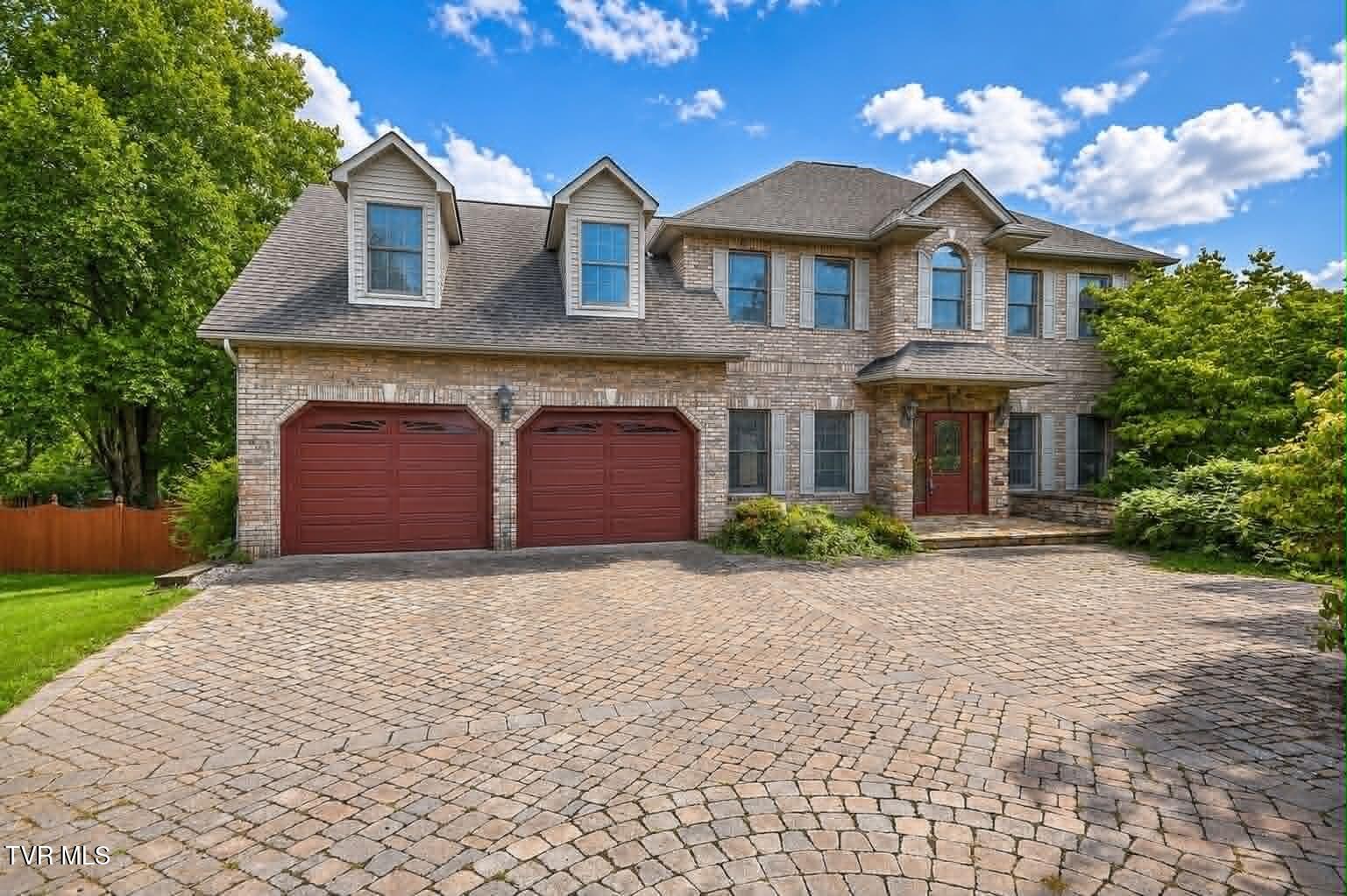 121 Quail Heights Court — photo