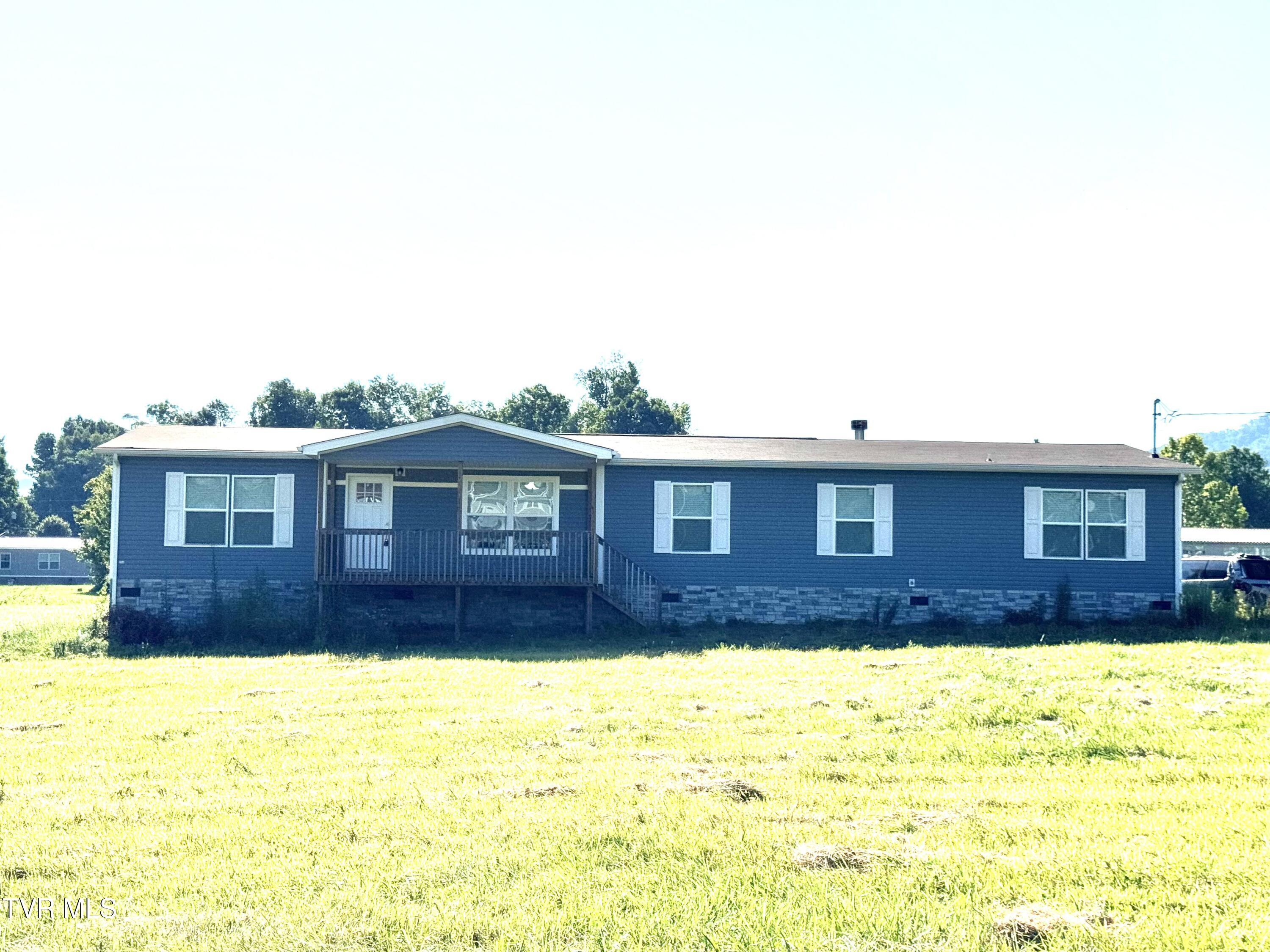 147 California Road — photo