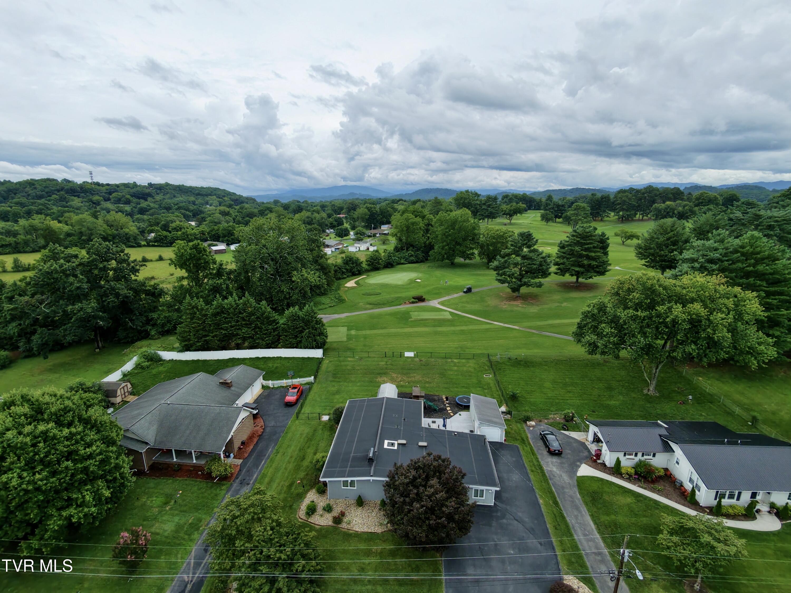 1704 Fairway Drive — photo