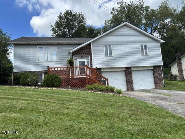 174 Saul Drive — photo