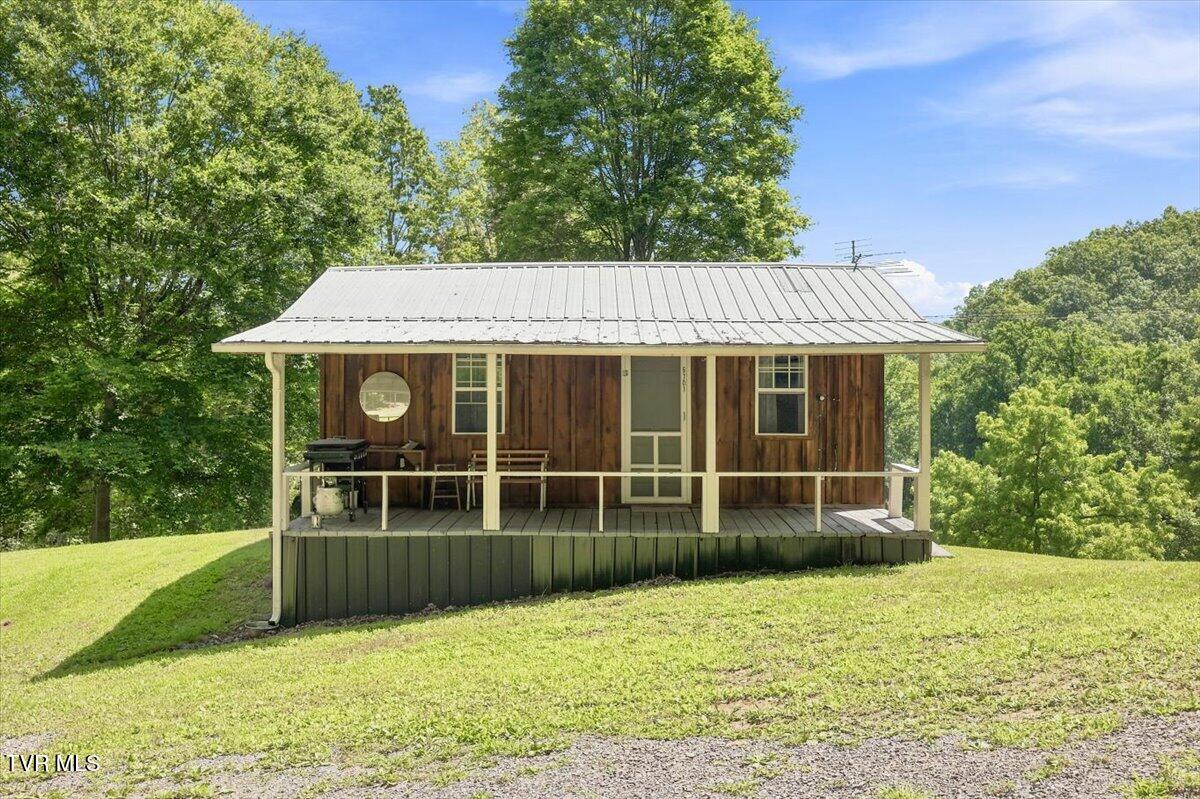 6701 Tennessee 66 — photo