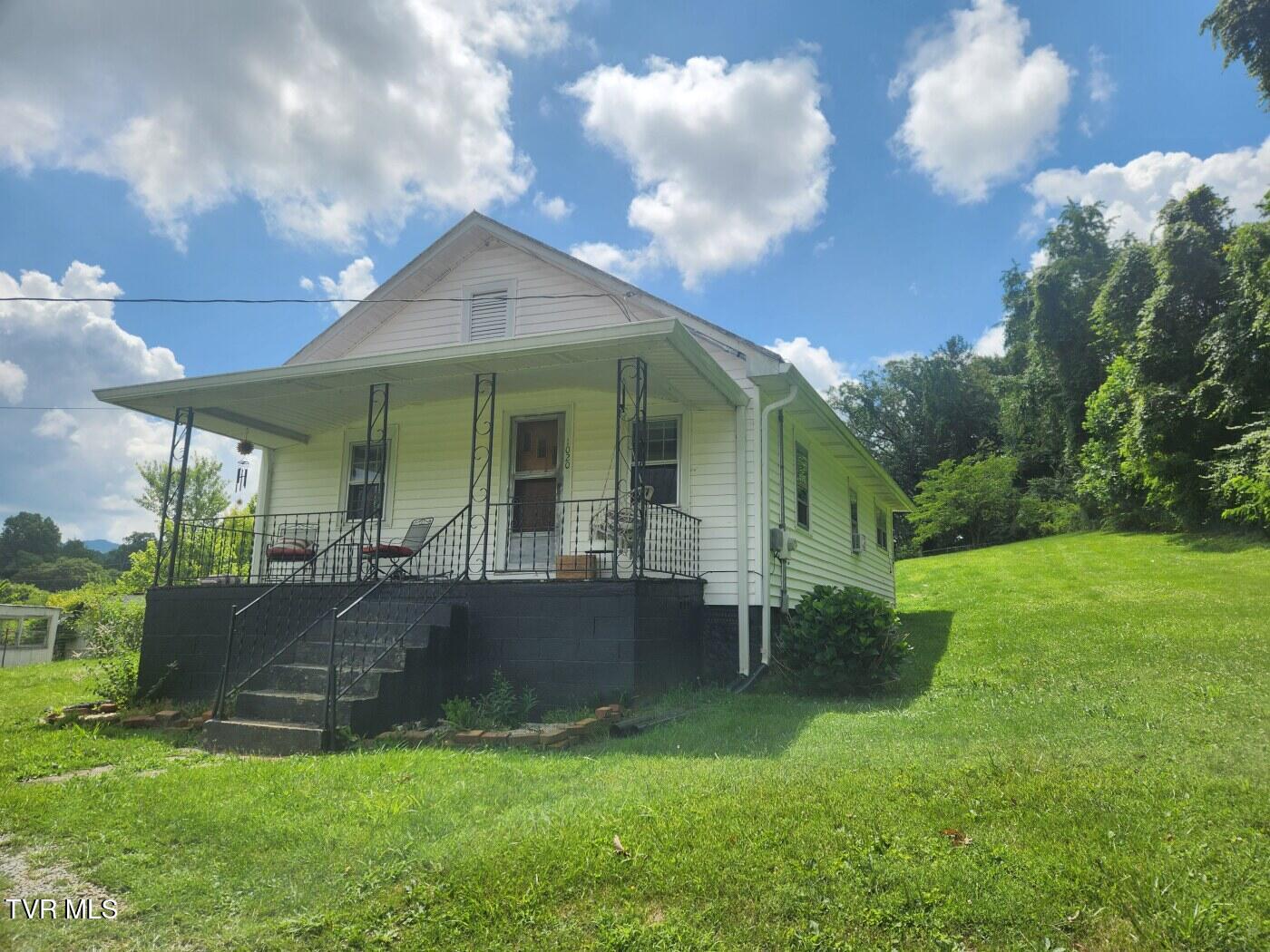 1020 Charity Hill Road — photo