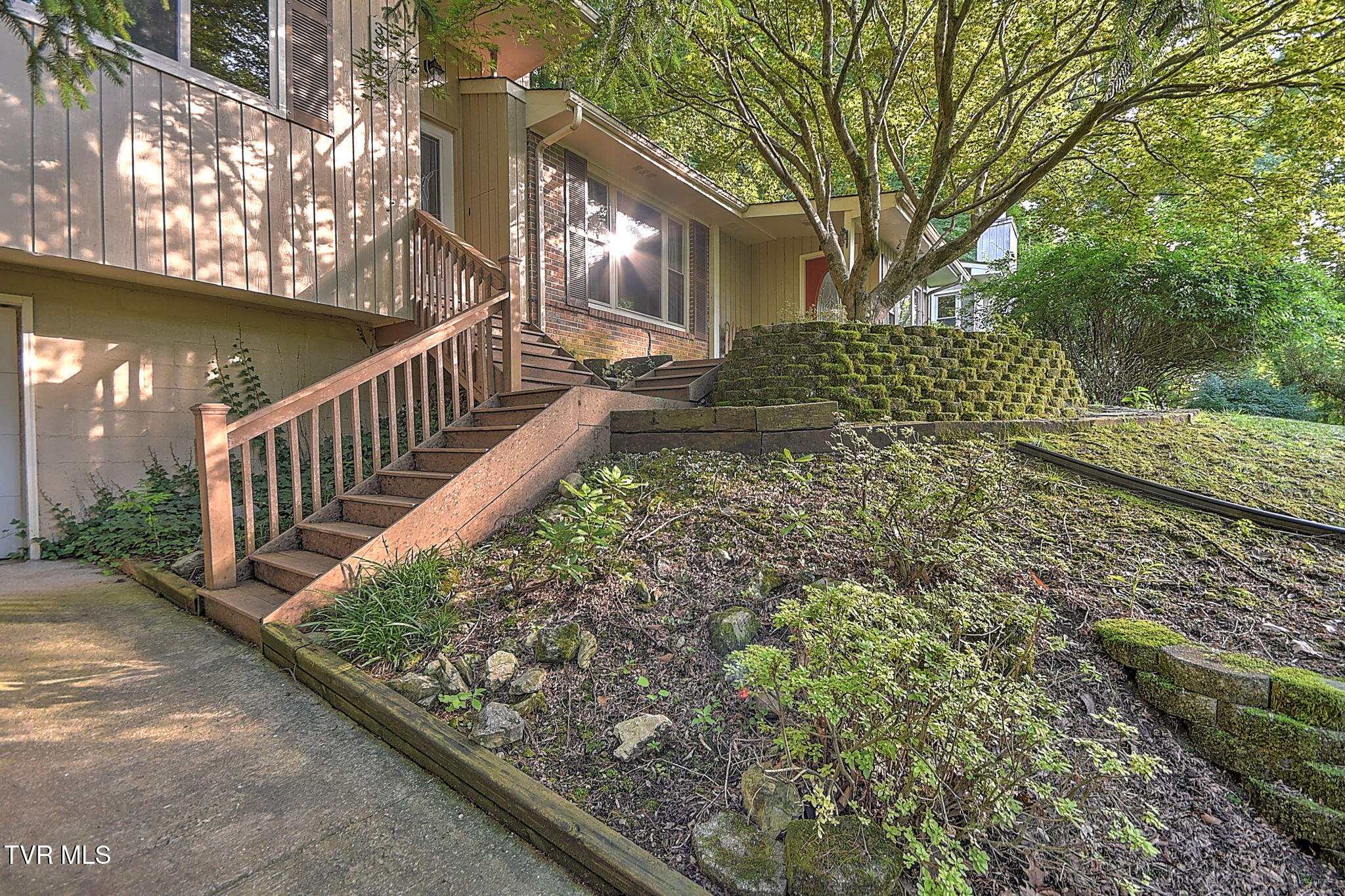 3815 Hemlock Park Lane — photo