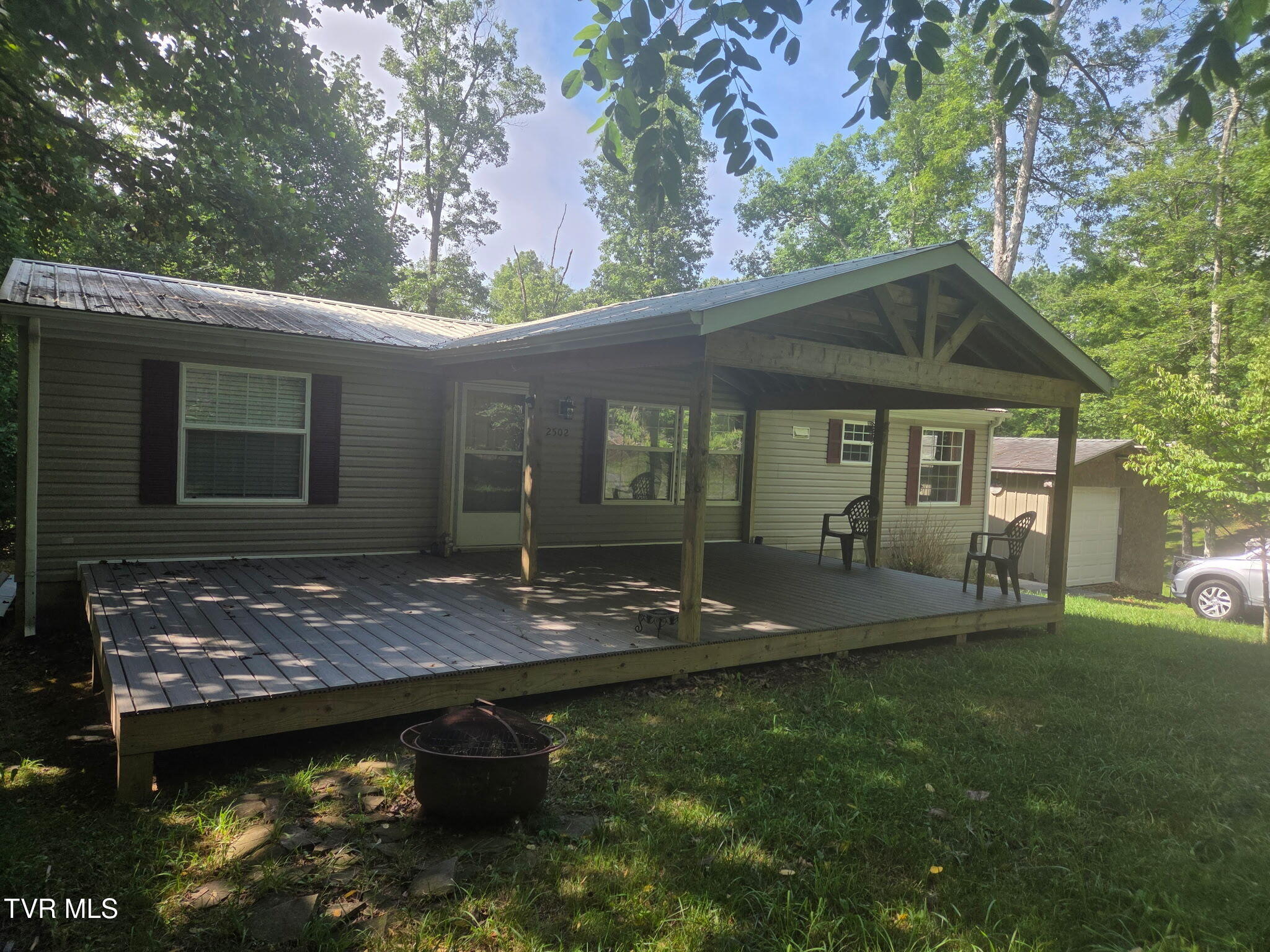 2502 Rock Dove Road — photo