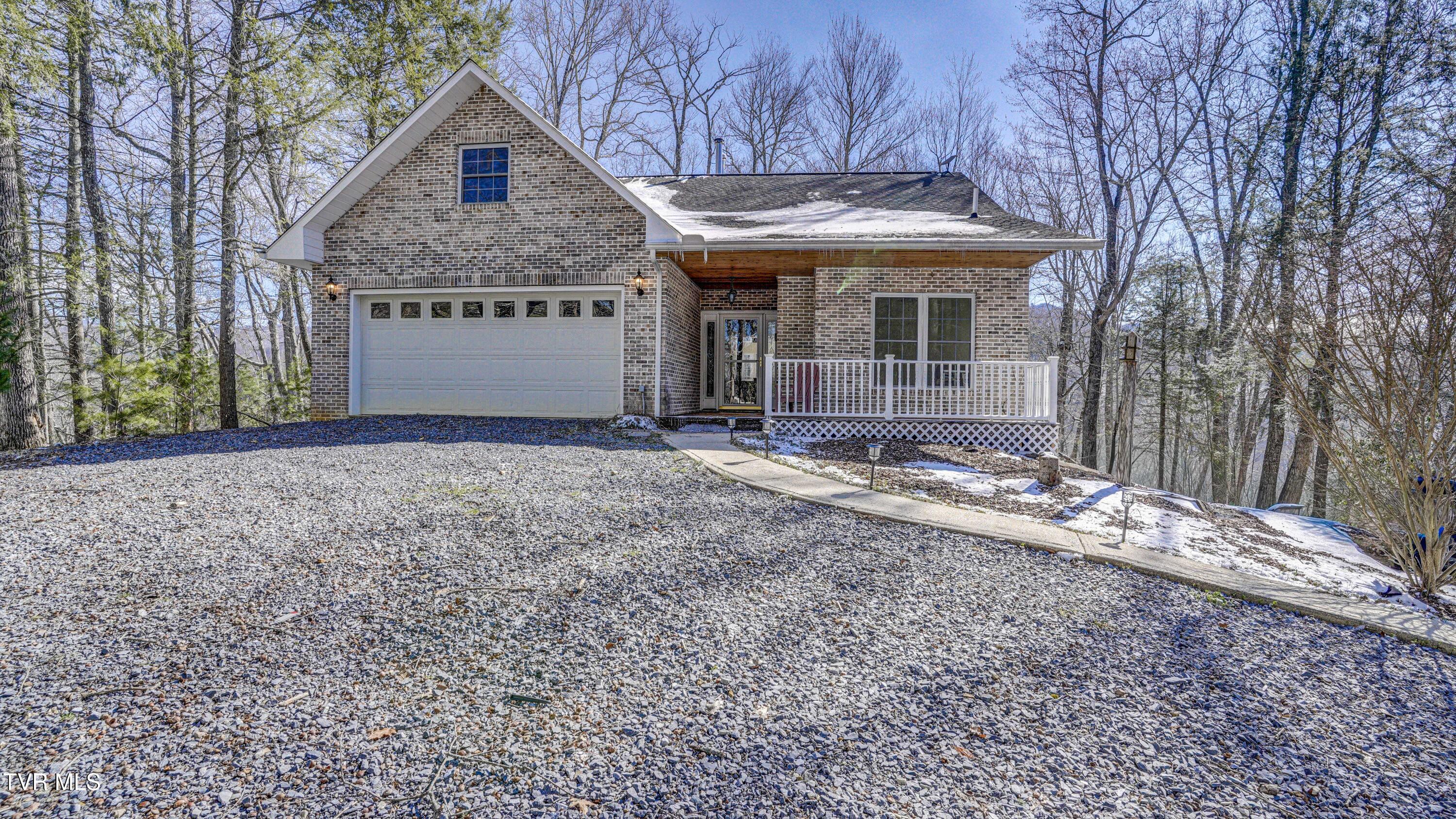 1089 Old Railroad Grade Road — photo