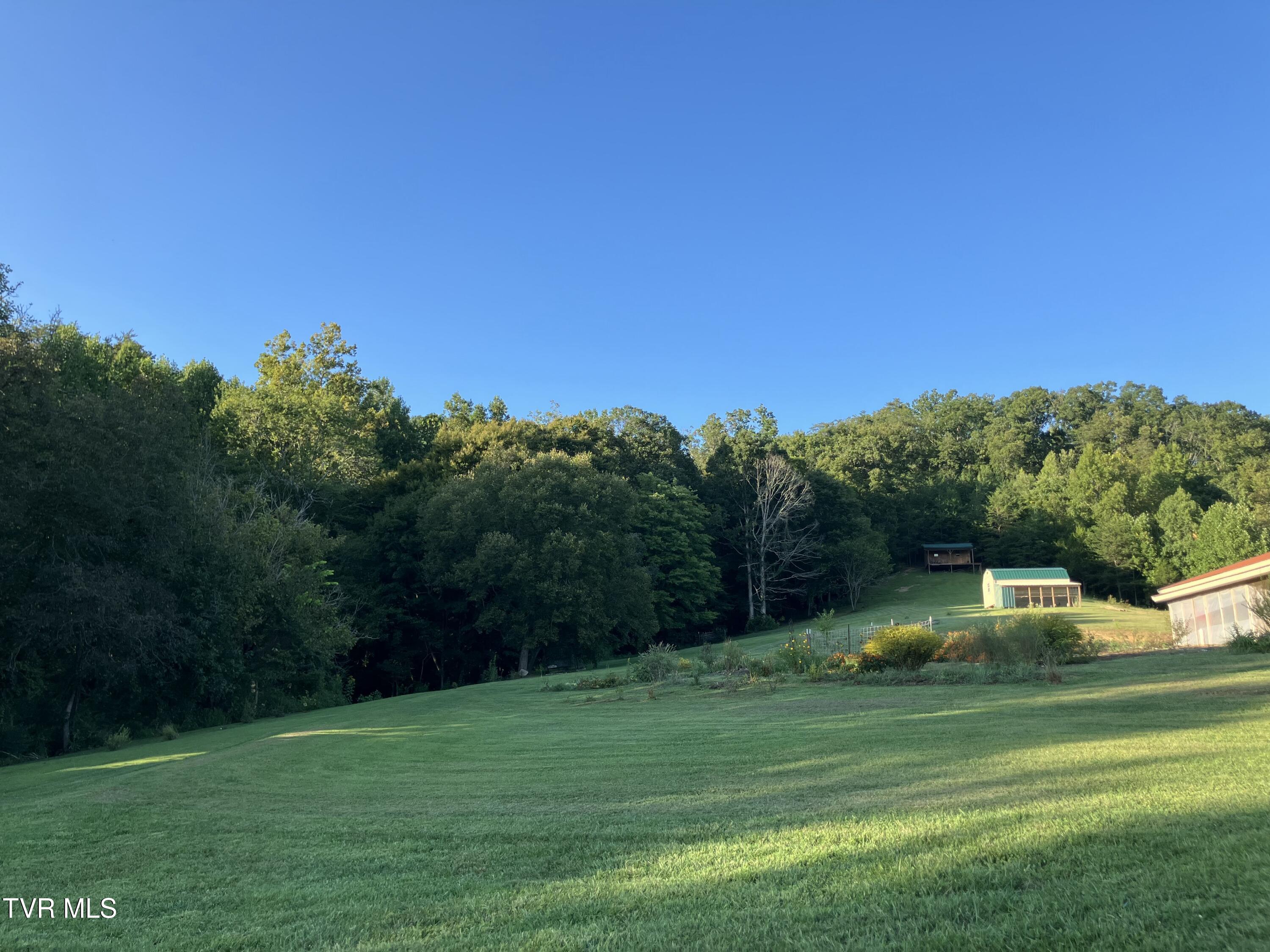 336 Cloud Creek Road — photo