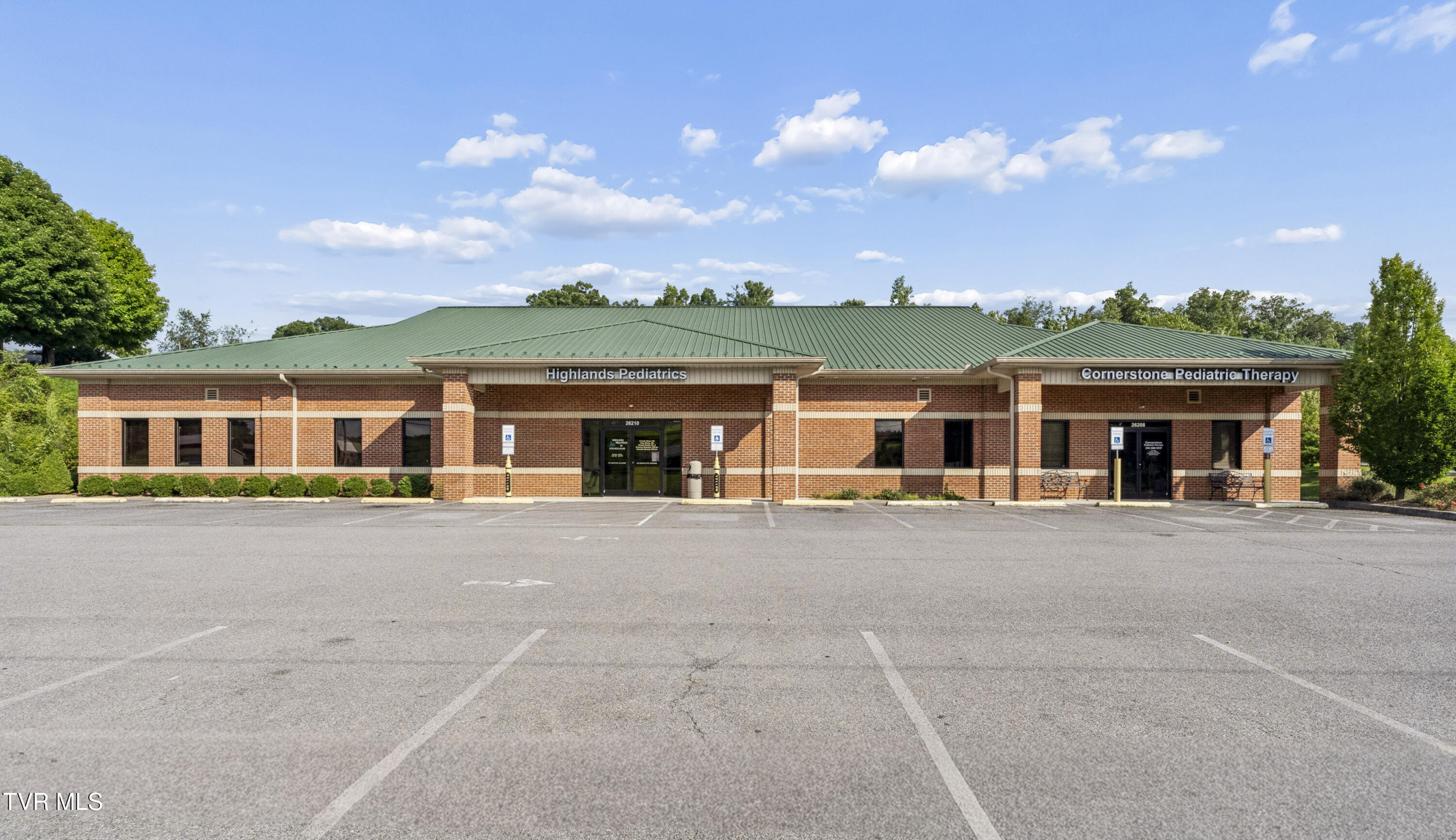 26208 Lee Highway — photo