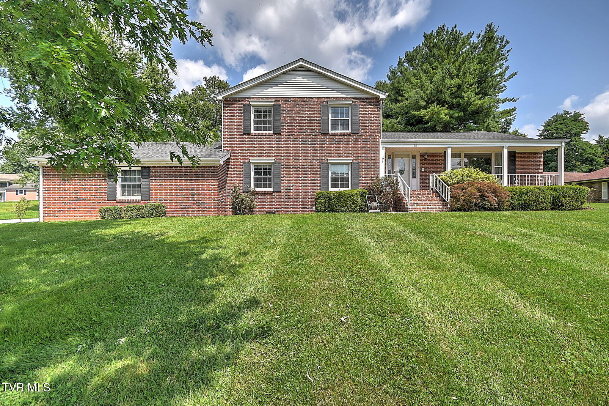 118 Bogey Drive — photo