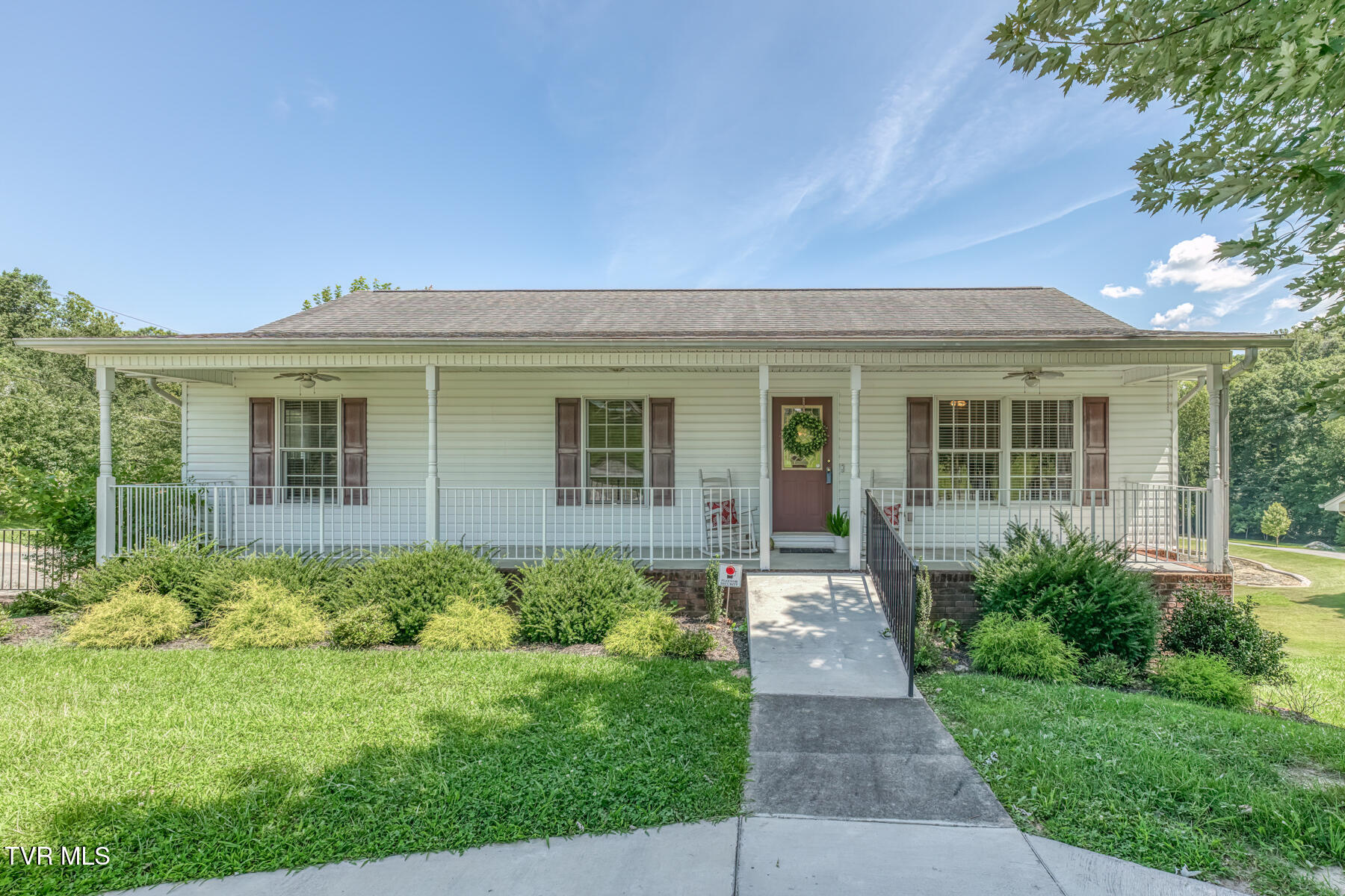 303 Spring House Court — photo