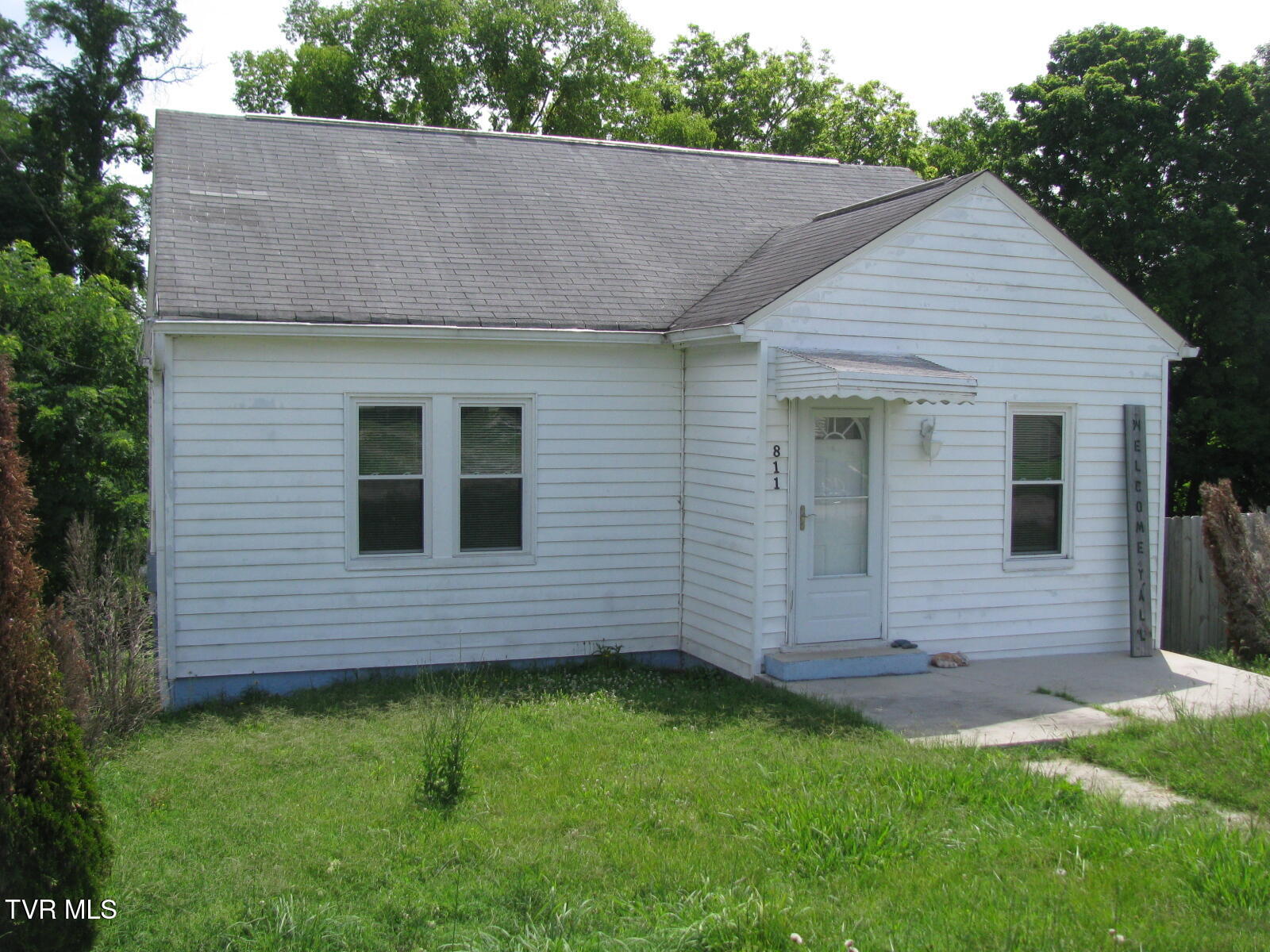 811 Crescent Street — photo