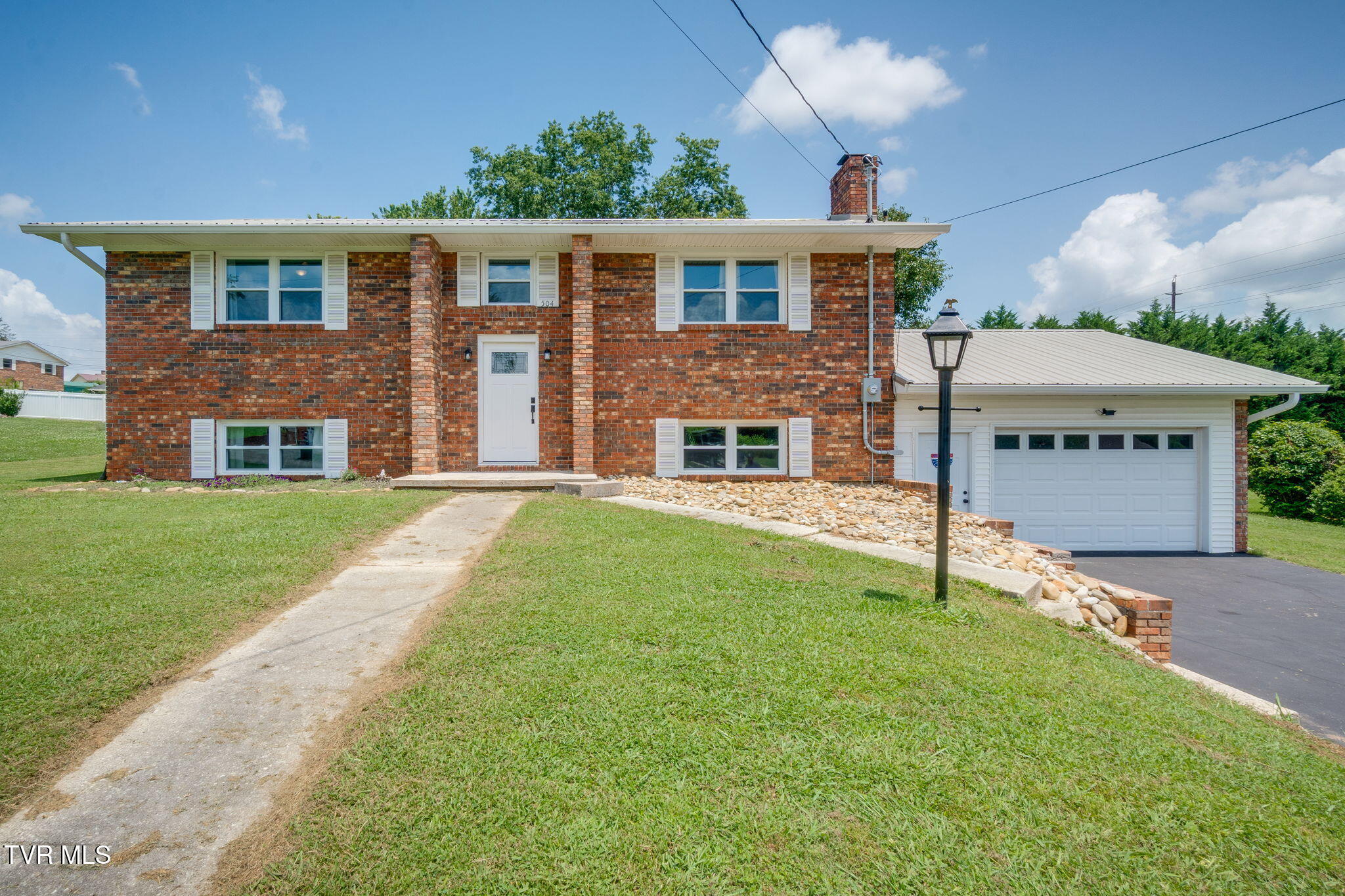504 Mccrary Drive — photo