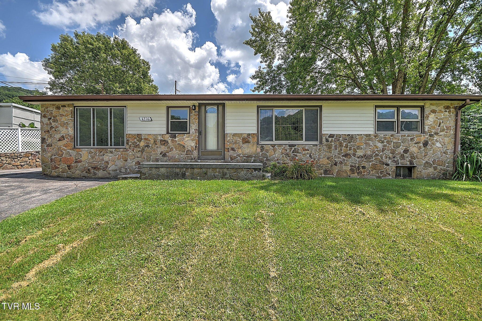 4310 Gate City Highway — photo