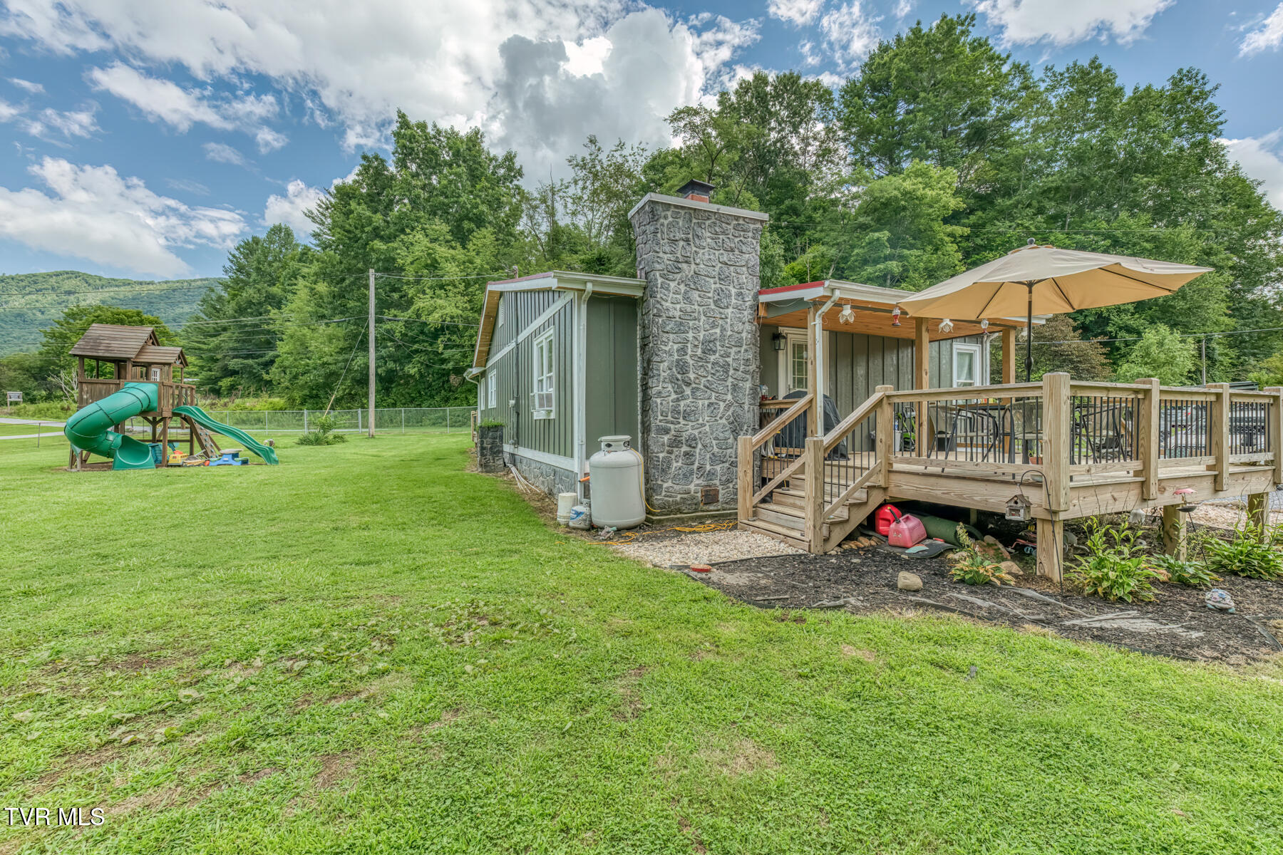 112 Hogum Hollow Road — photo