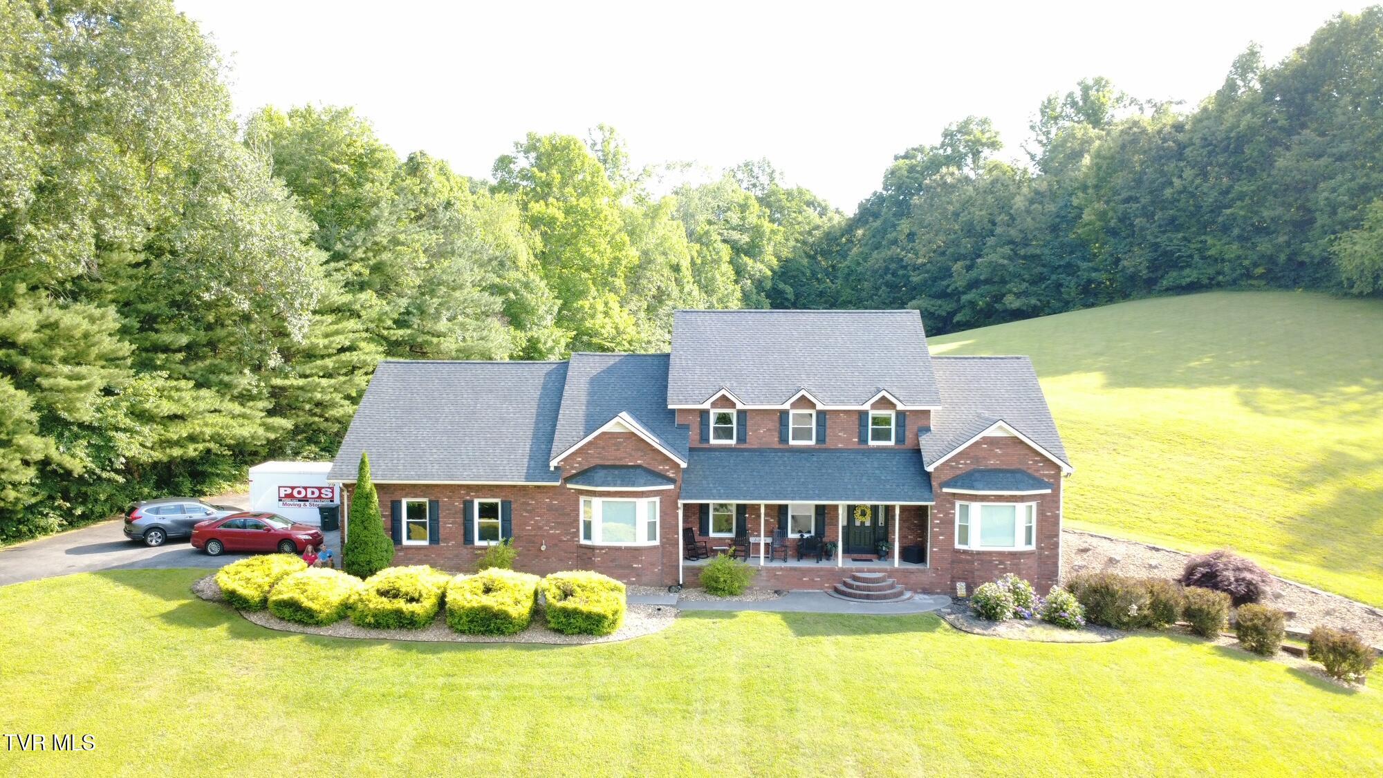 782 Quail Hollow Drive — photo