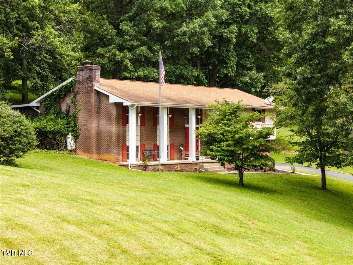 4408 Fieldstone Drive — photo