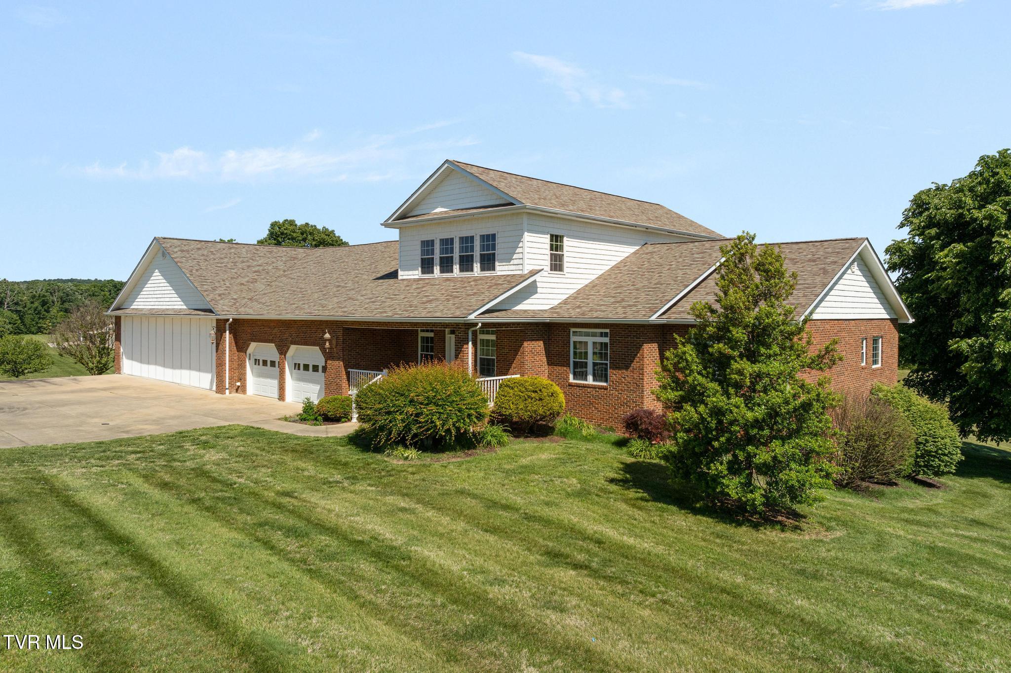 101 Kitty Hawk Drive — photo
