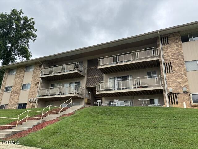 1225 Carriage Circle Apt 302 — photo