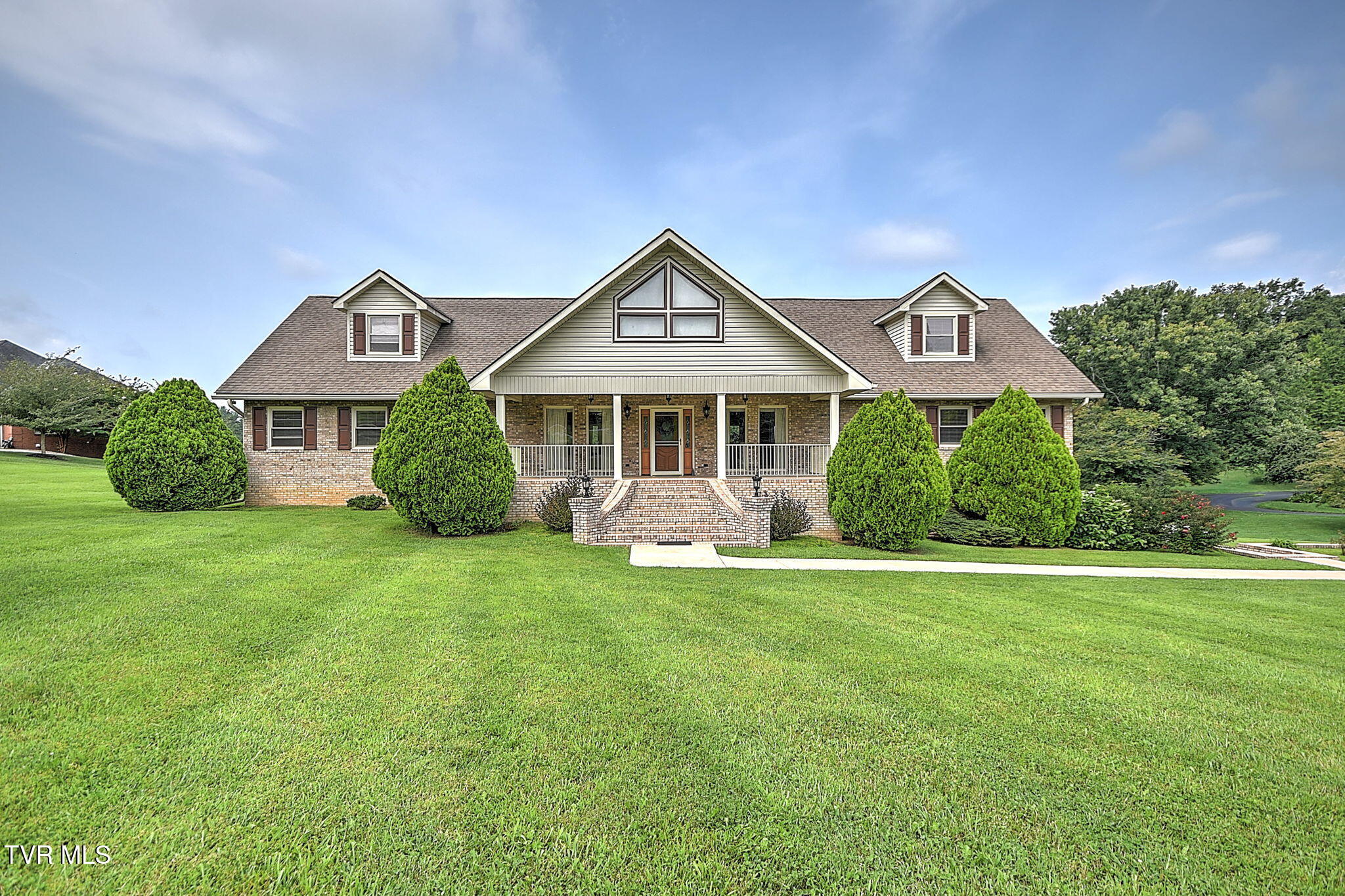 6125 Old Jonesboro Road — photo