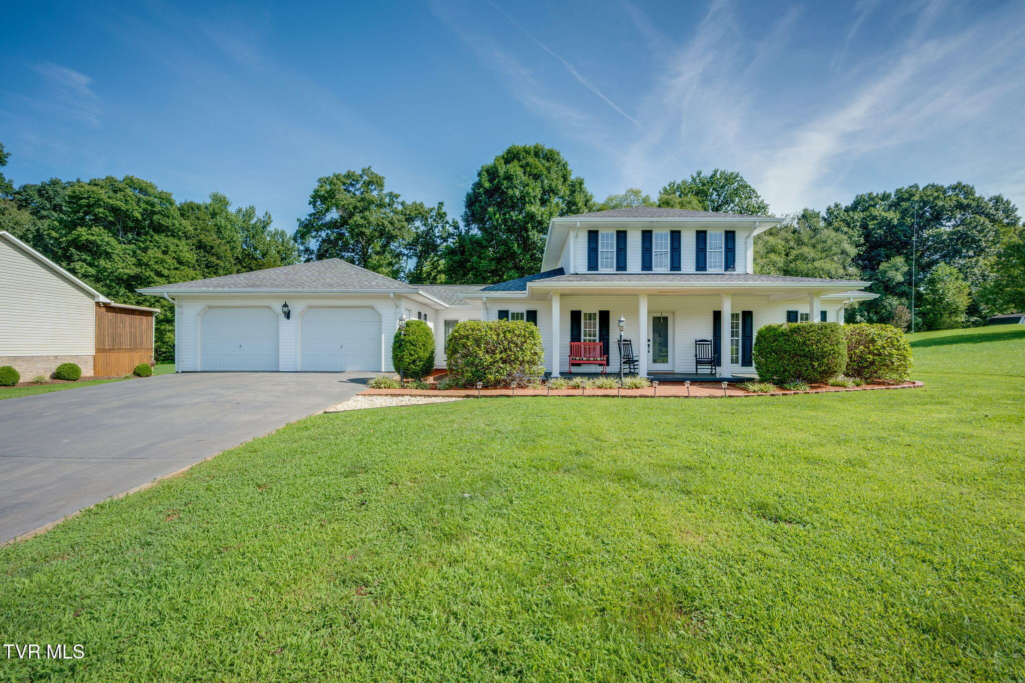 852 Topeka Drive — photo