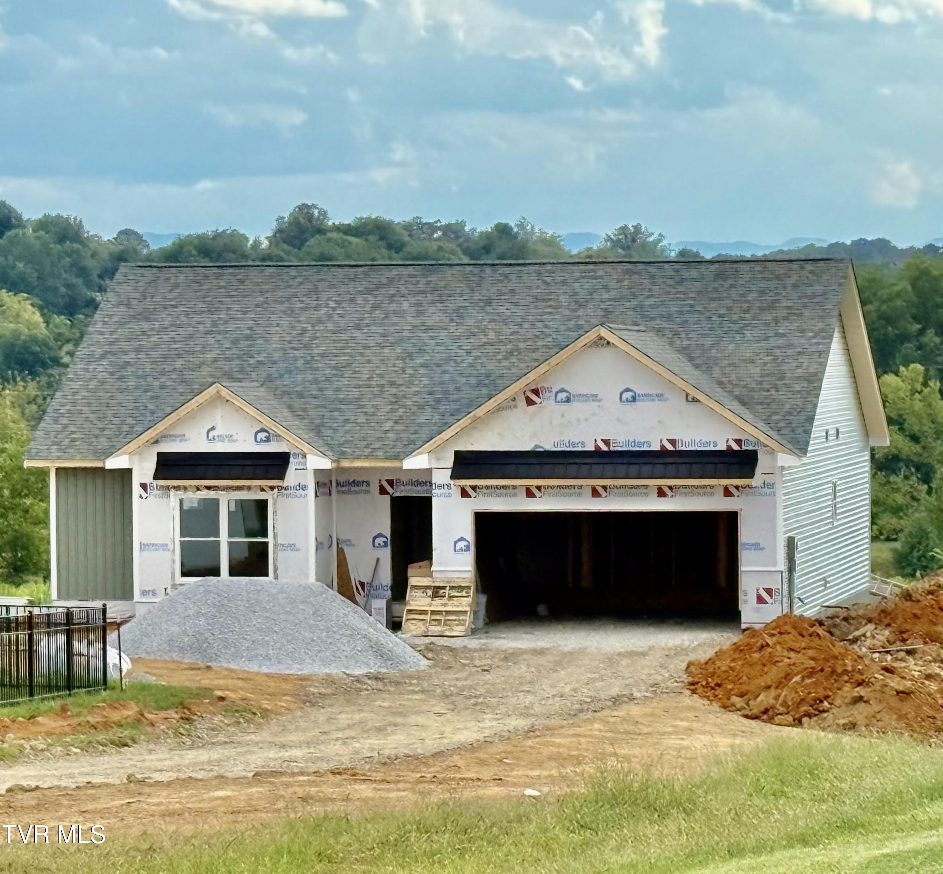 210 Red Tail Ridge — photo