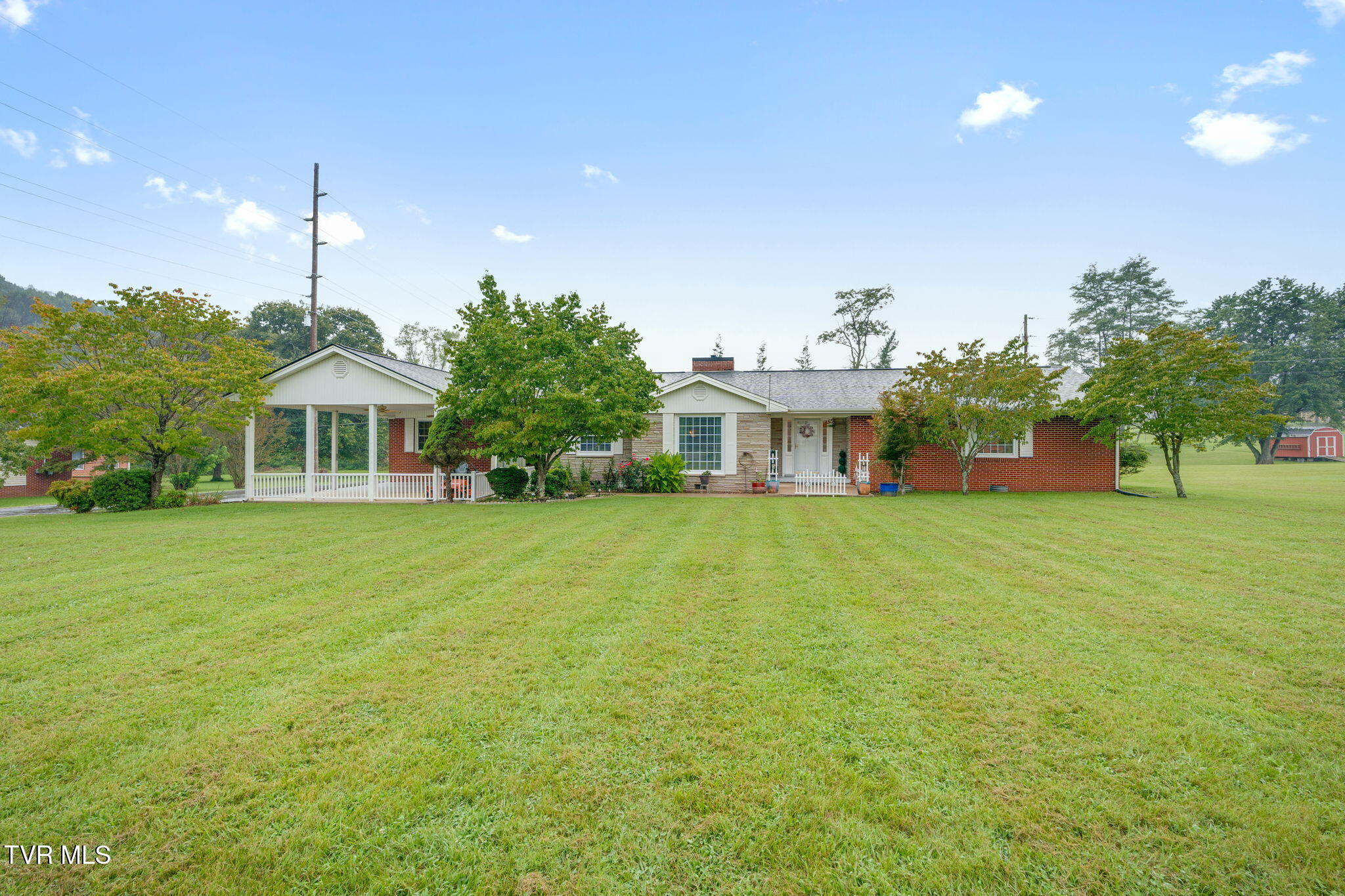 207 Westhills Drive — photo