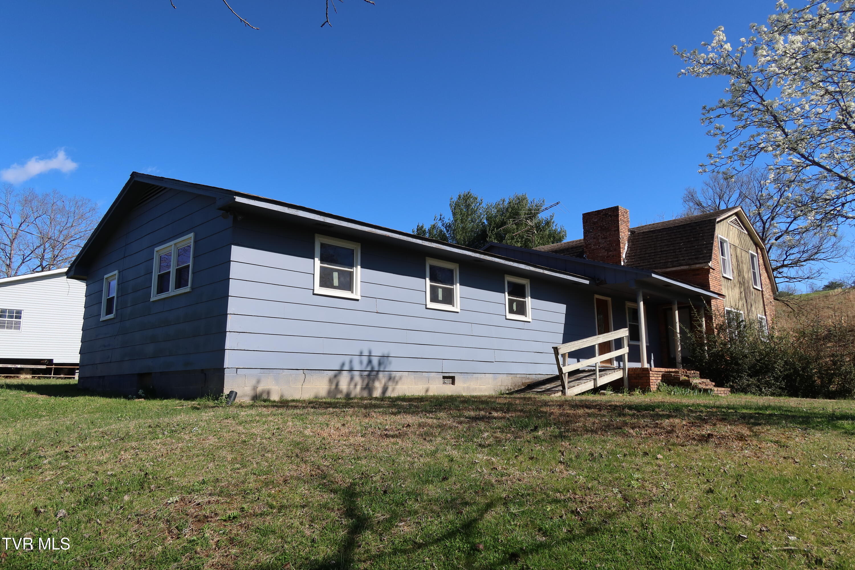 3232 Wil Rho Circle — photo