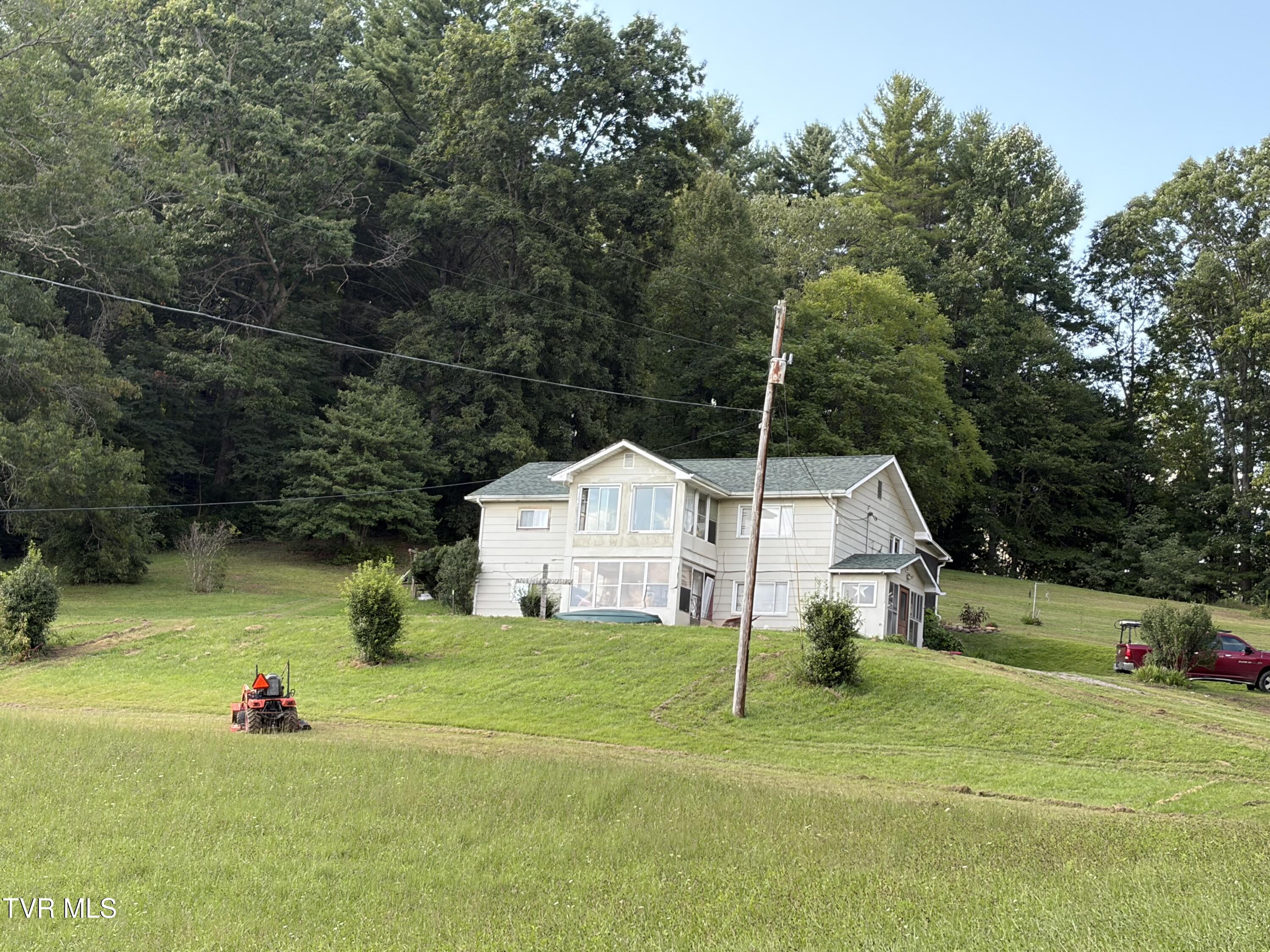 2359 Cold Springs Road — photo