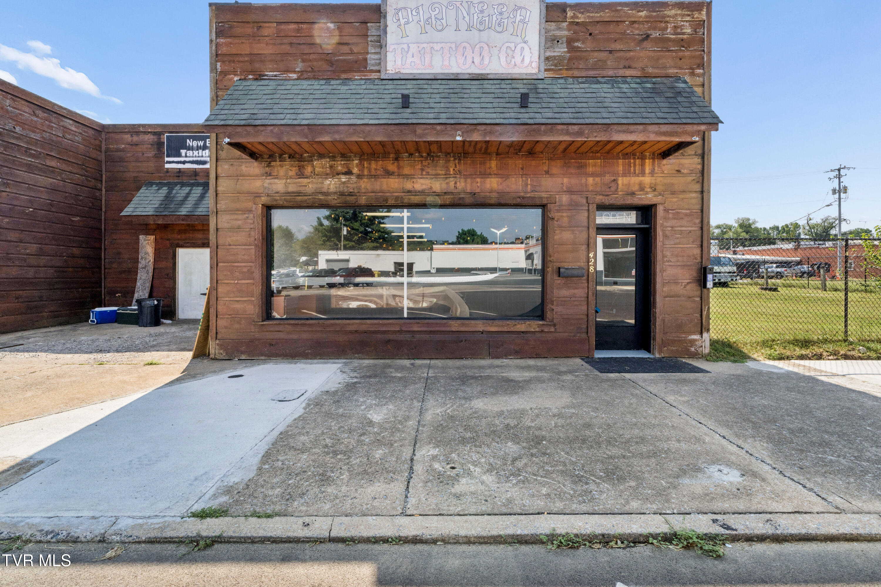 428 East E Street — photo