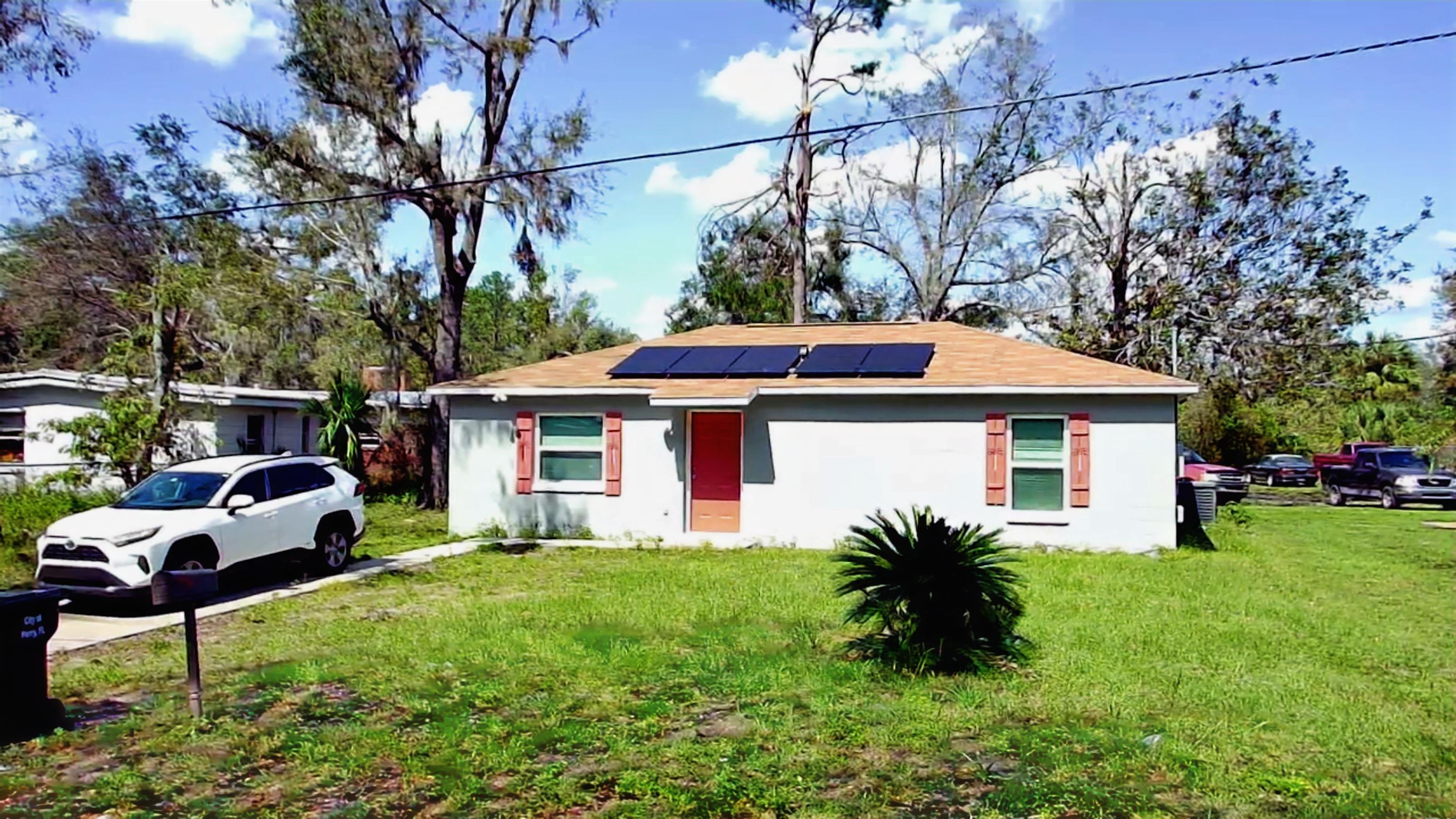 206 Alice. Street — photo