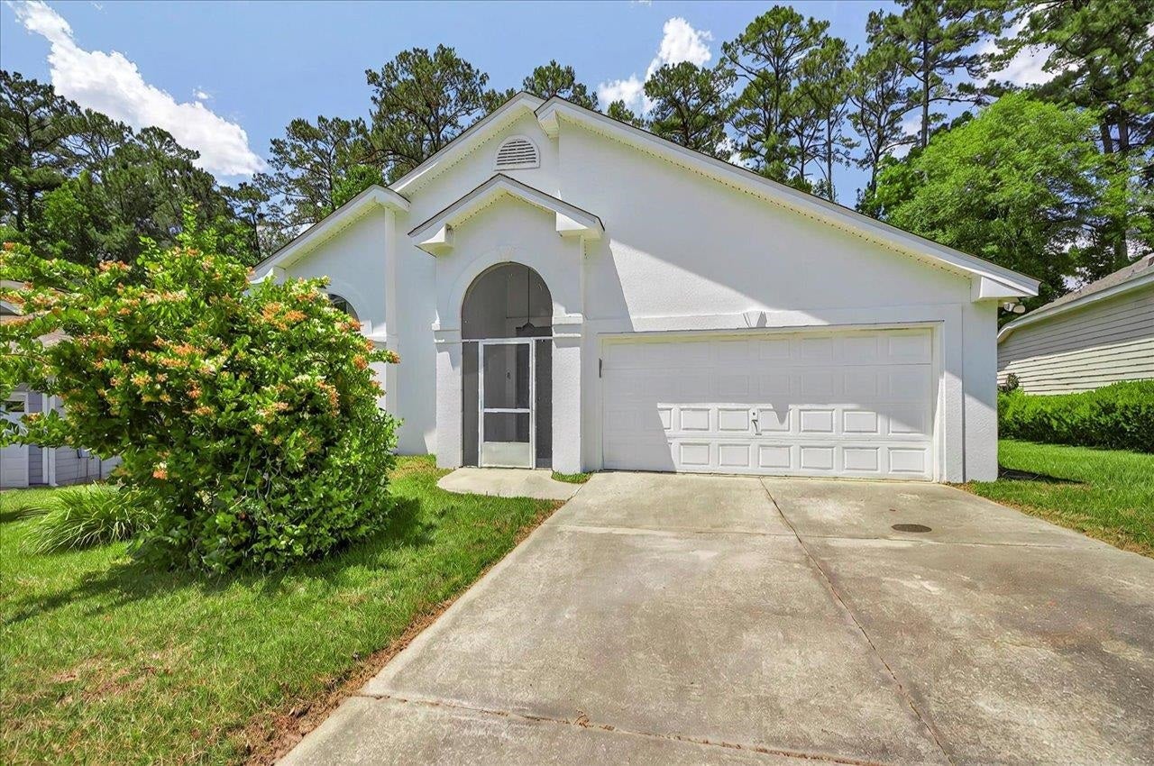 8532 Hannary Circle — photo