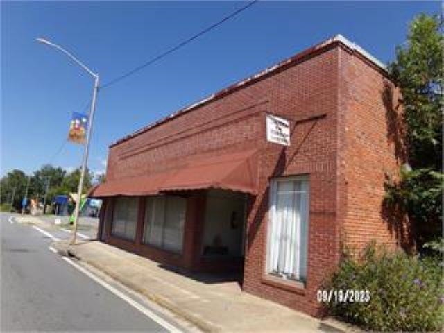 311 N Main Street — photo