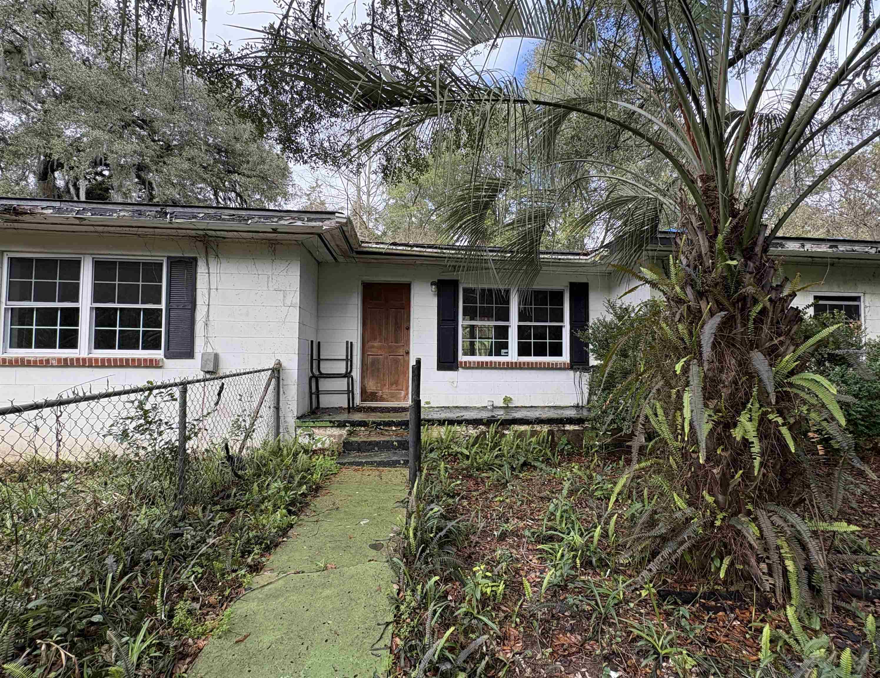 3425 Laura Street — photo