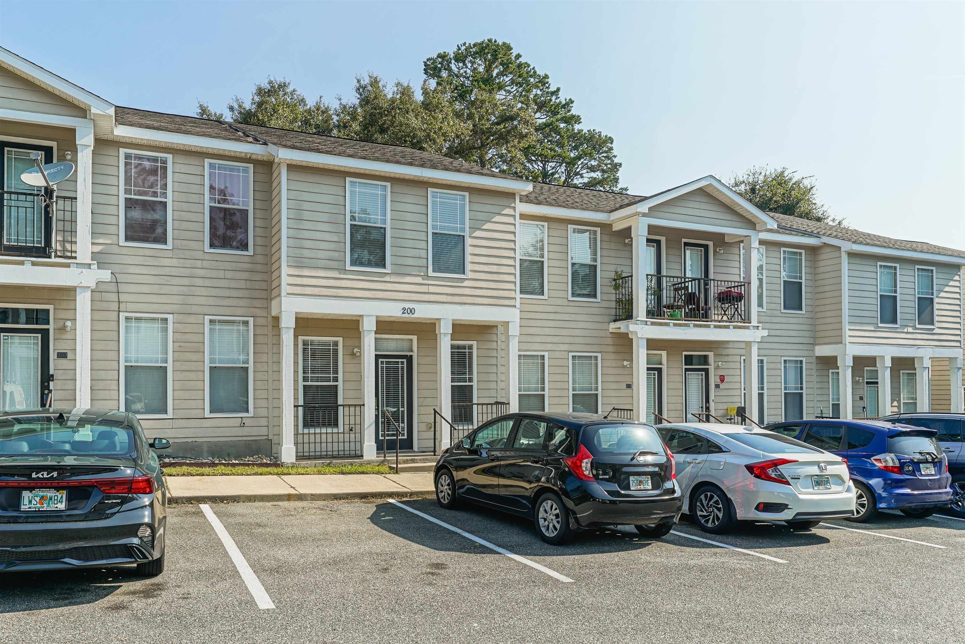 2400 Fred Smith Road 204 — photo