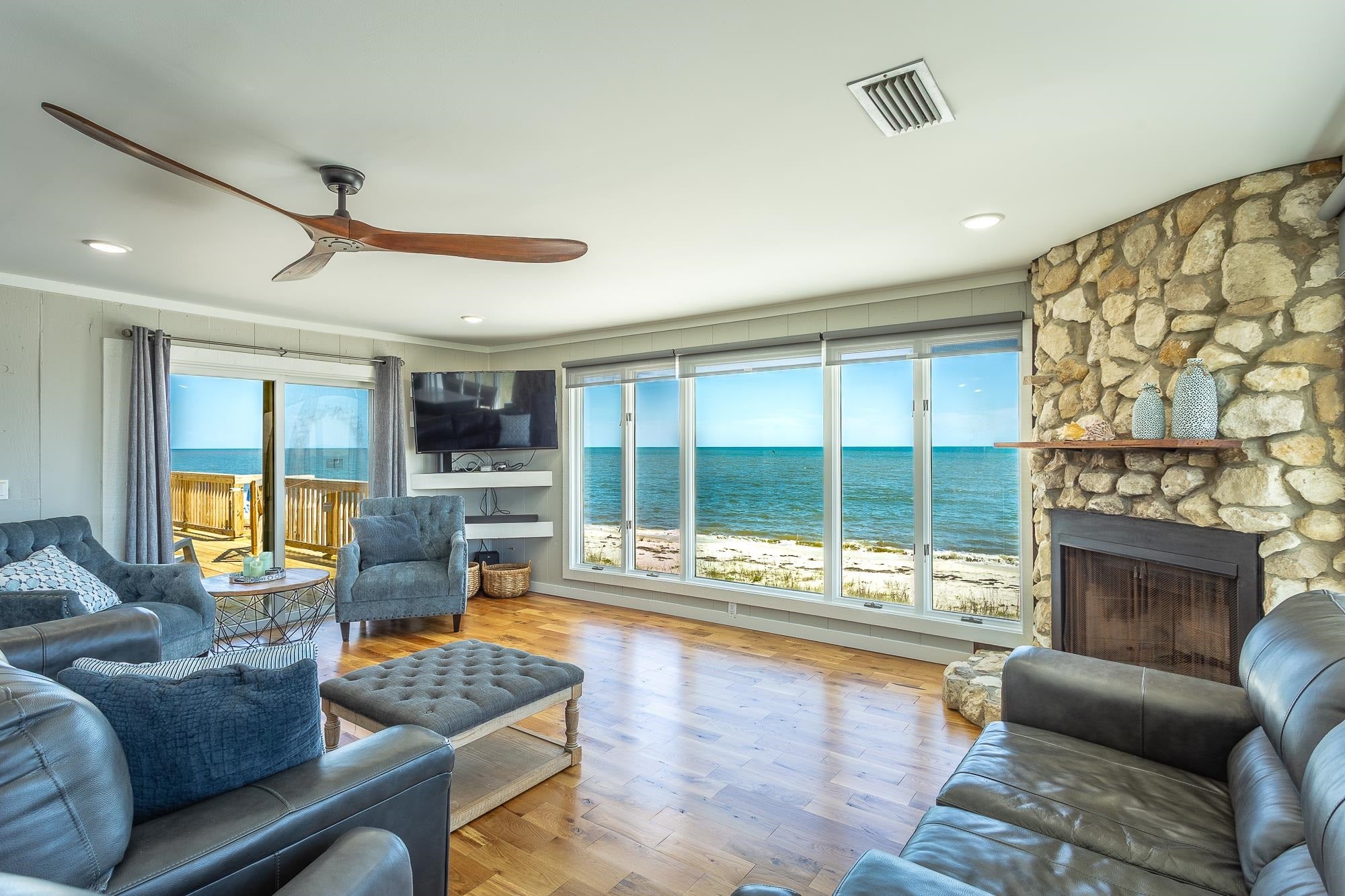 1171 Alligator Drive — photo