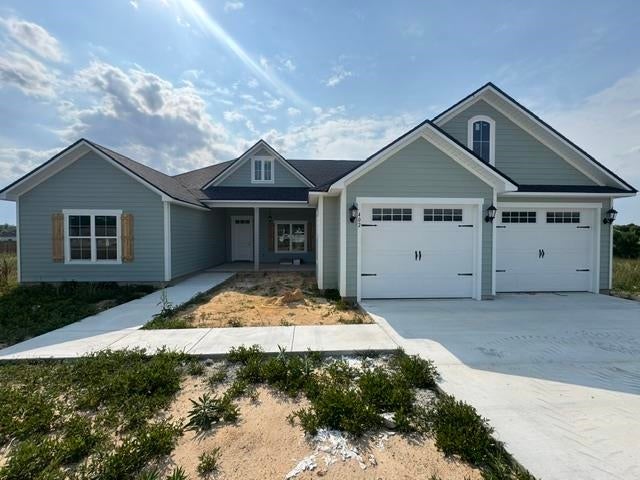 402 Bailey Circle — photo
