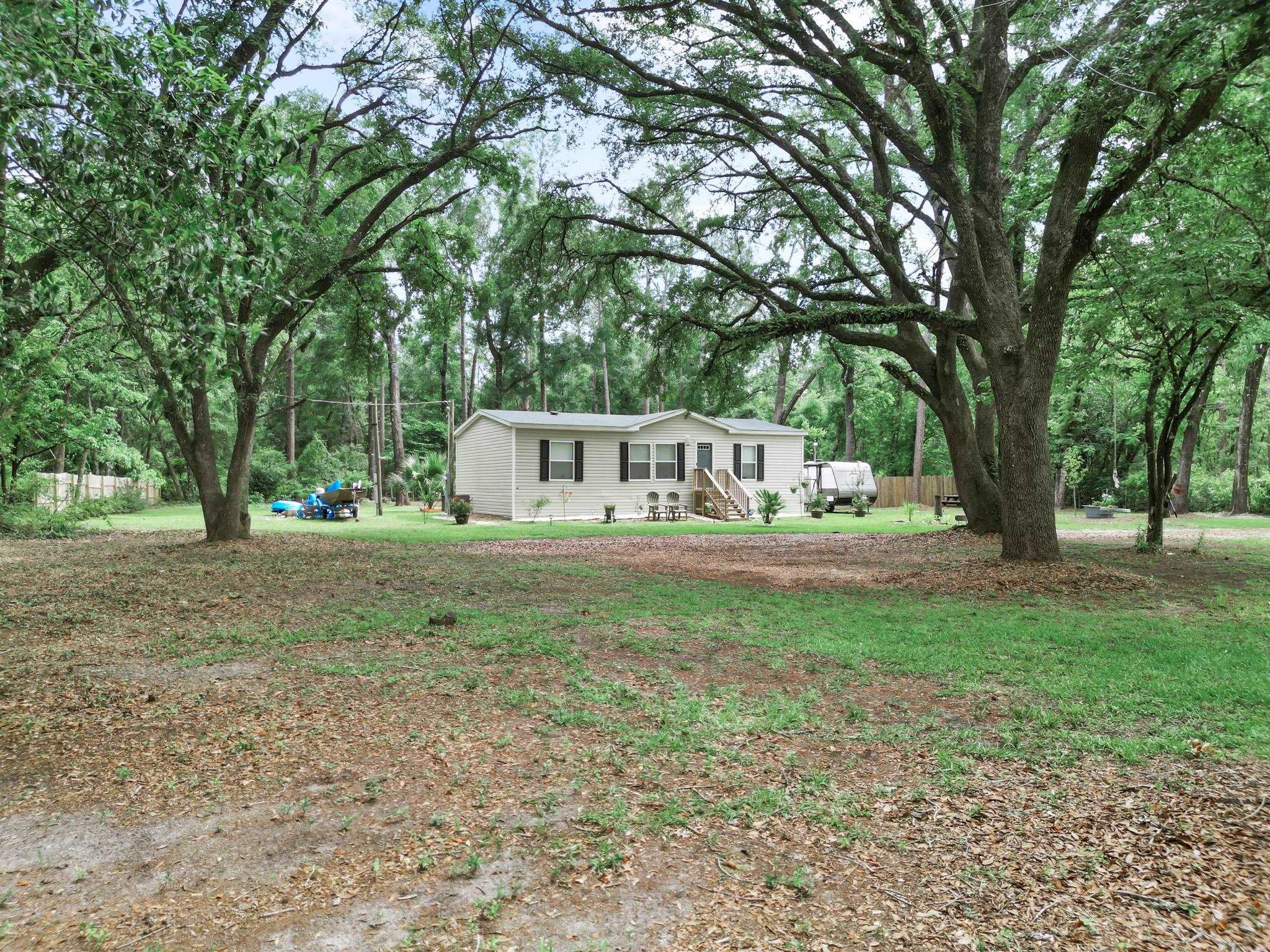 1001 Backforest Lane — photo