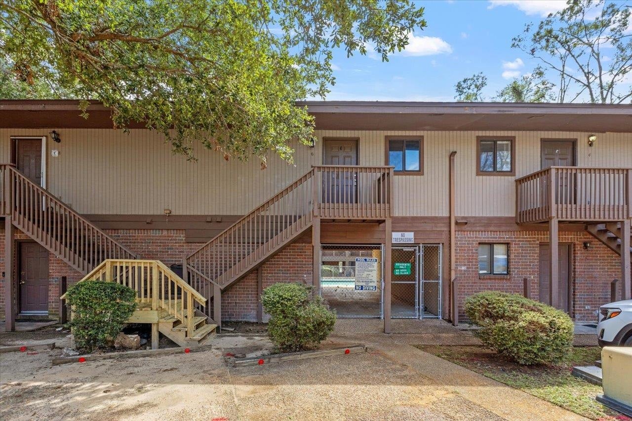 216 Dixie Drive 6 — photo