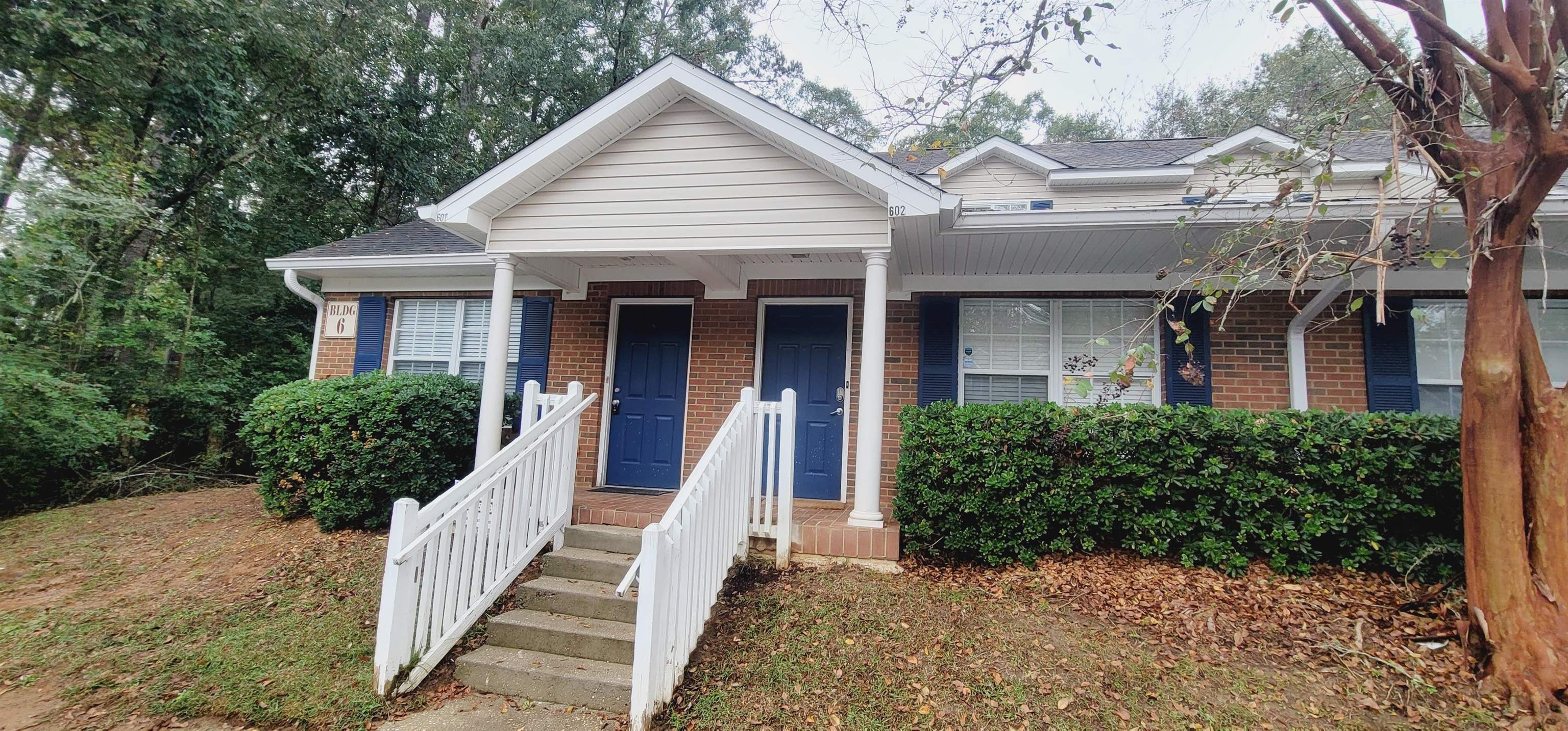 2740 W Tharpe Street 601 — photo