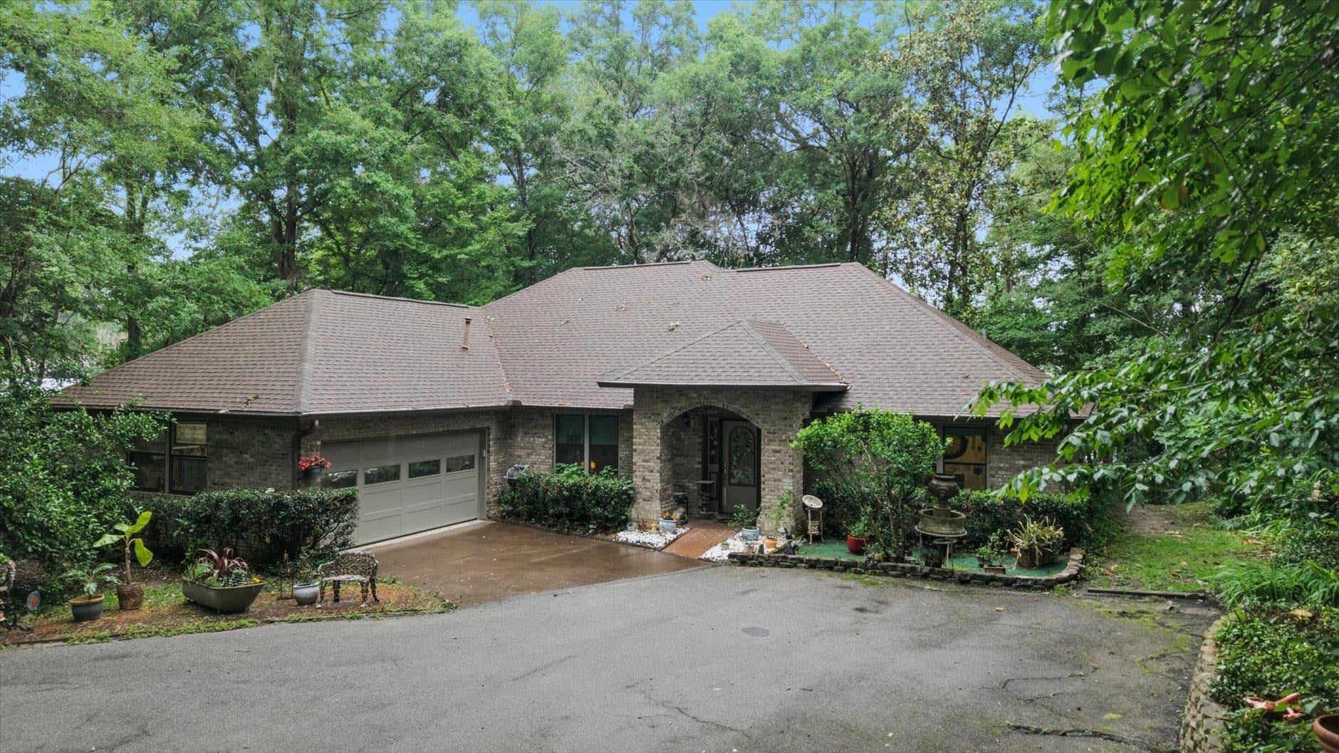 1136 Coe Landing Road — photo