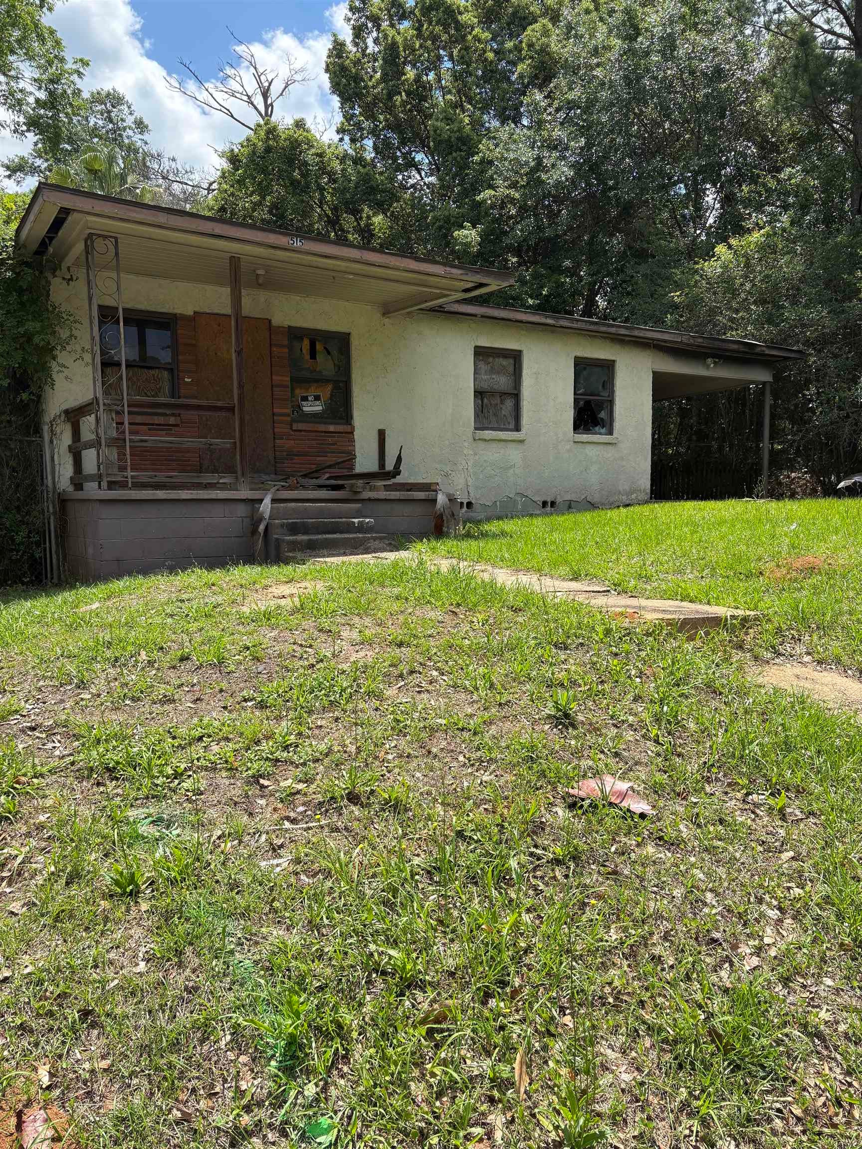 515 S Stewart Street — photo