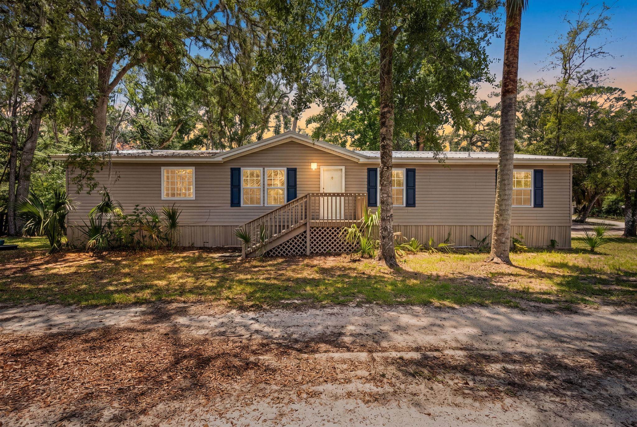 1522 NE Cedar Street — photo