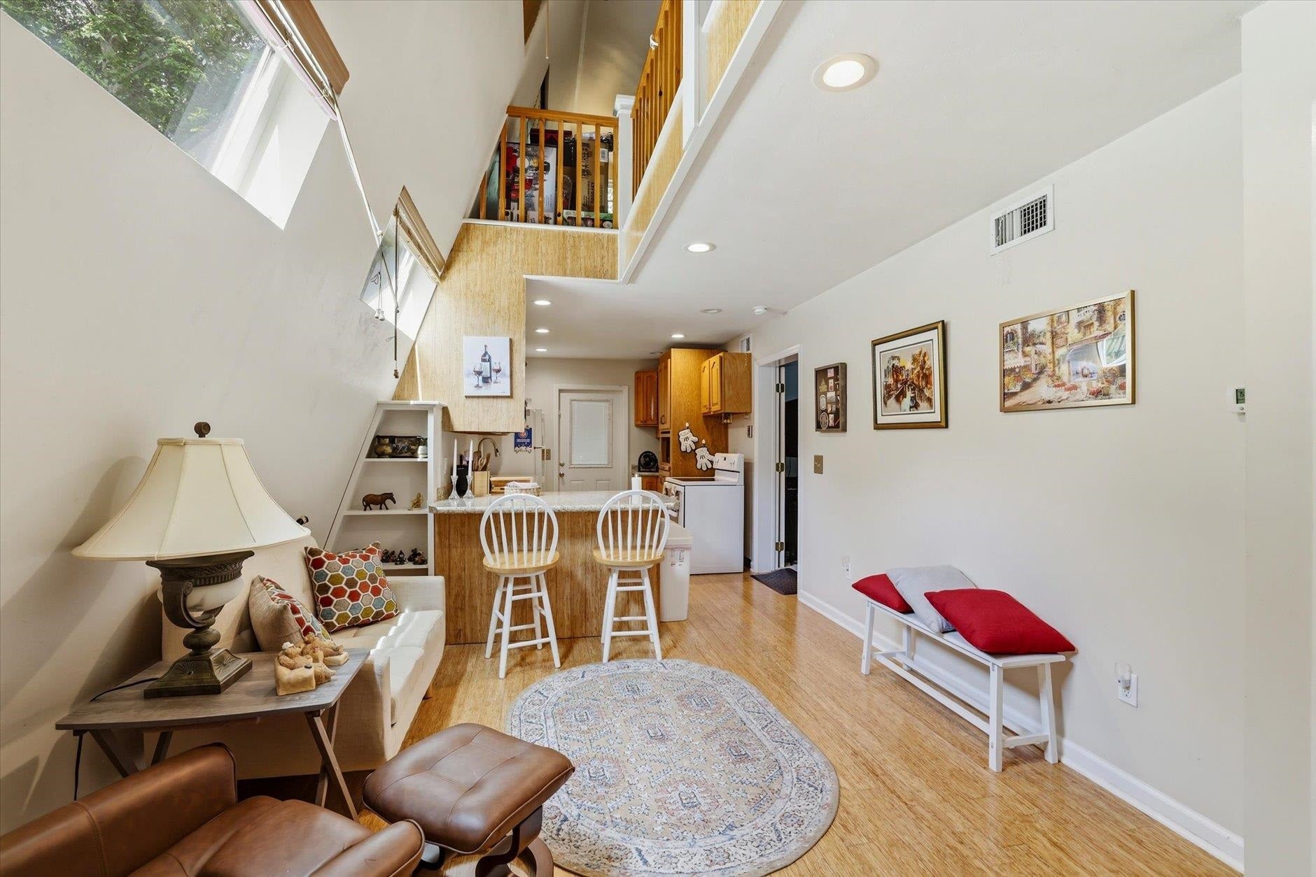 210 Planters Circle — photo