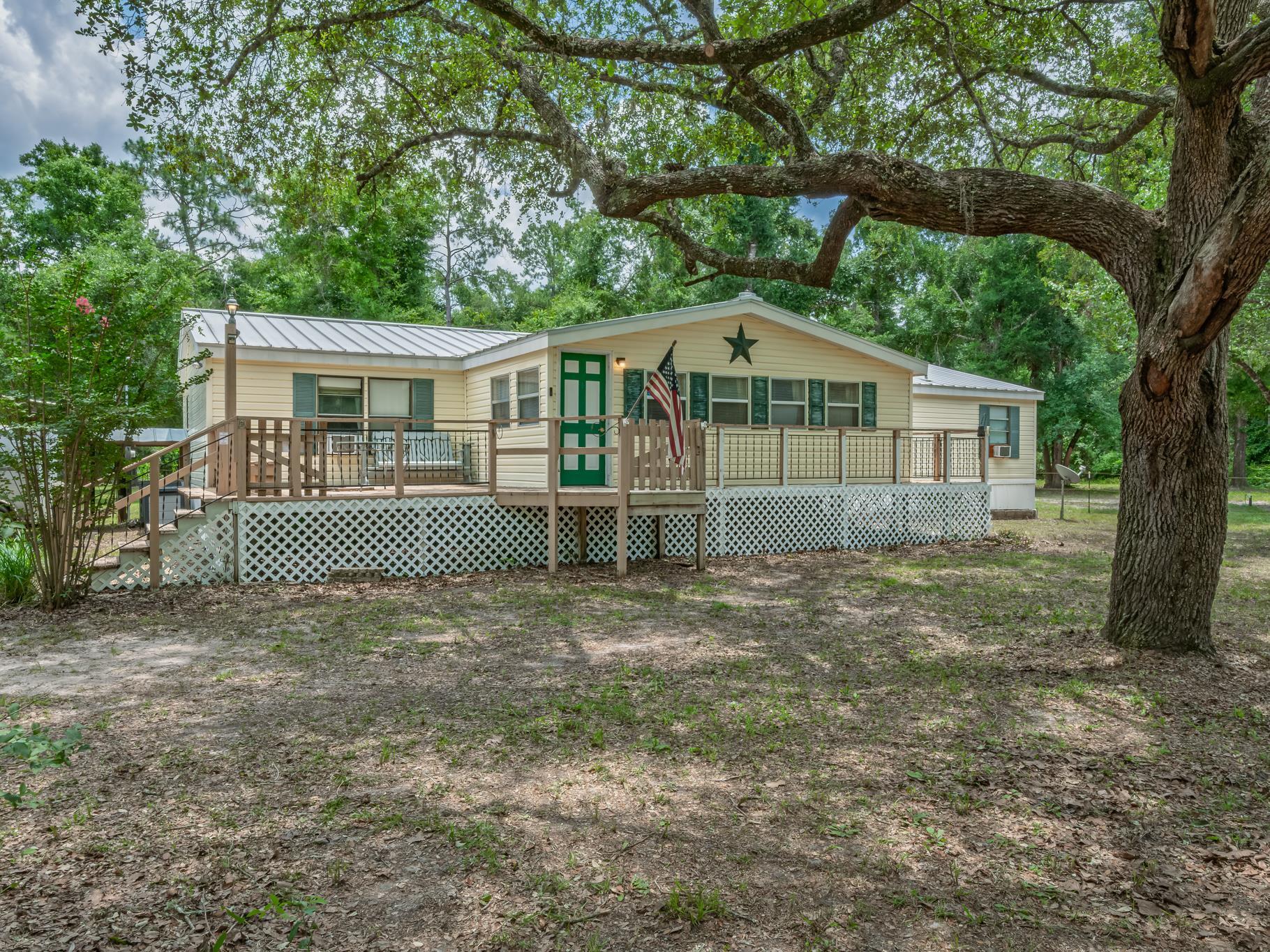 8711 Freedom Road — photo