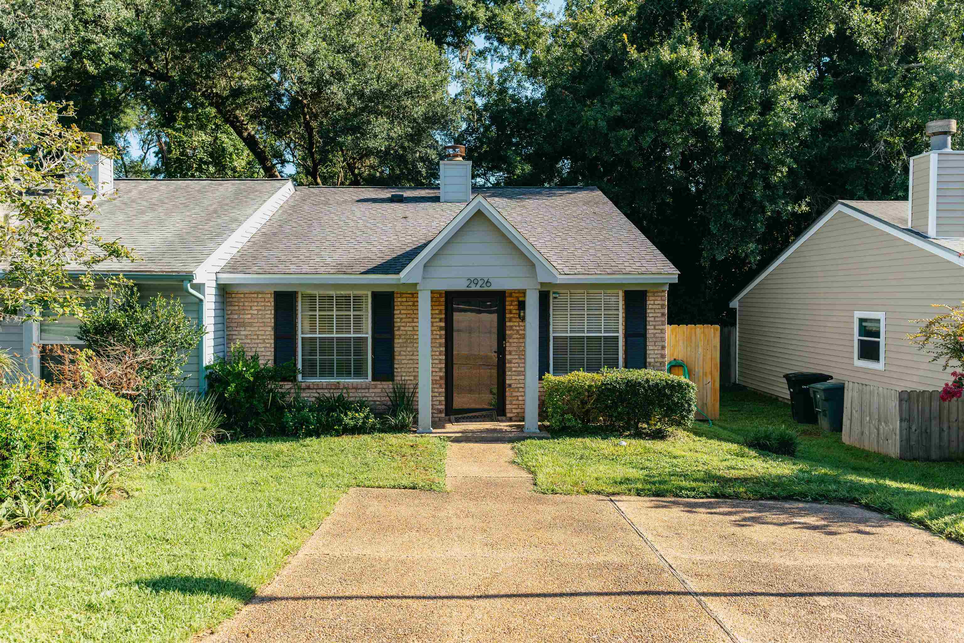2926 N Richview Park Circle — photo