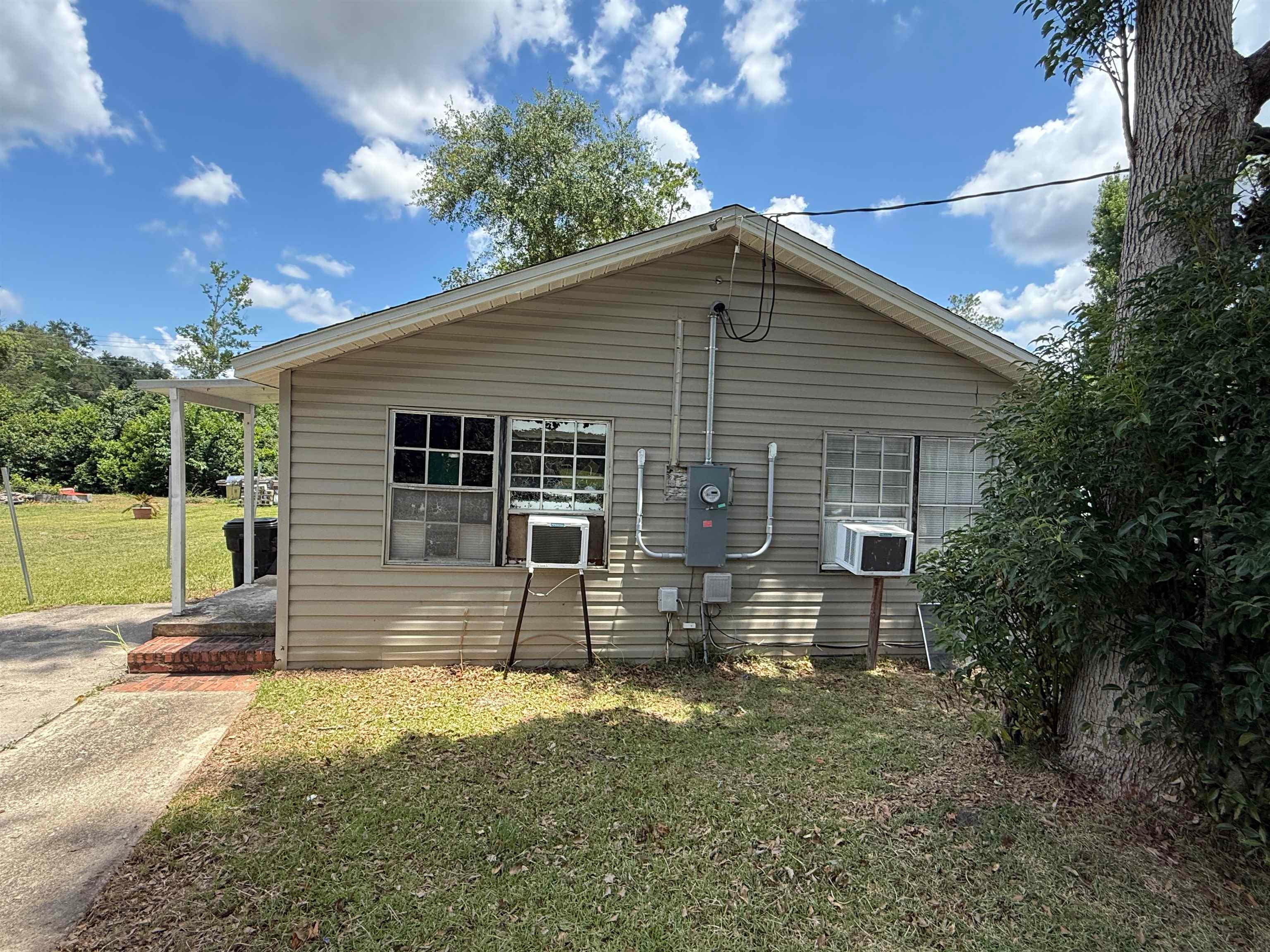 1400 Hernando Drive — photo