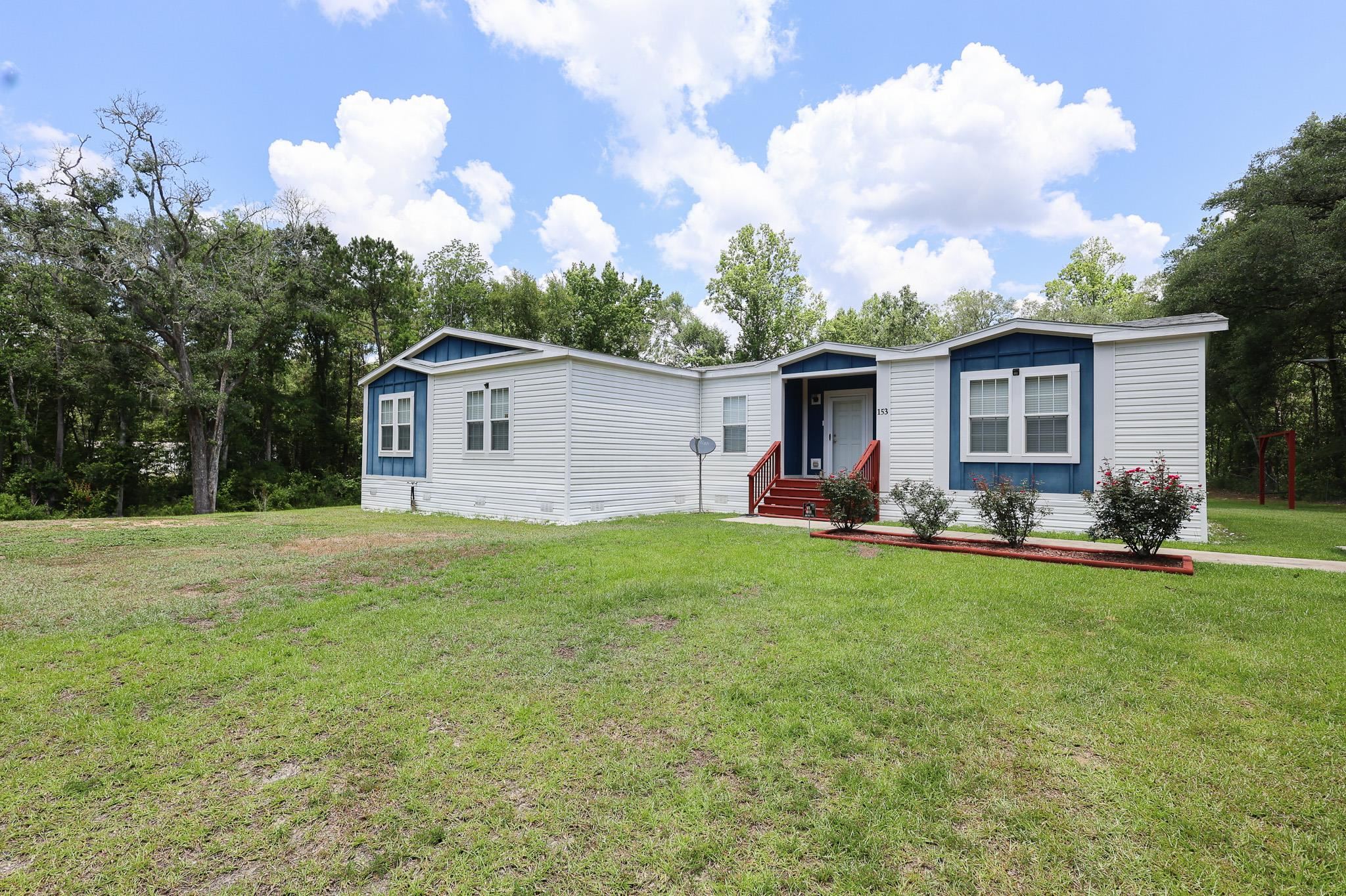 153 High Bluff Court — photo