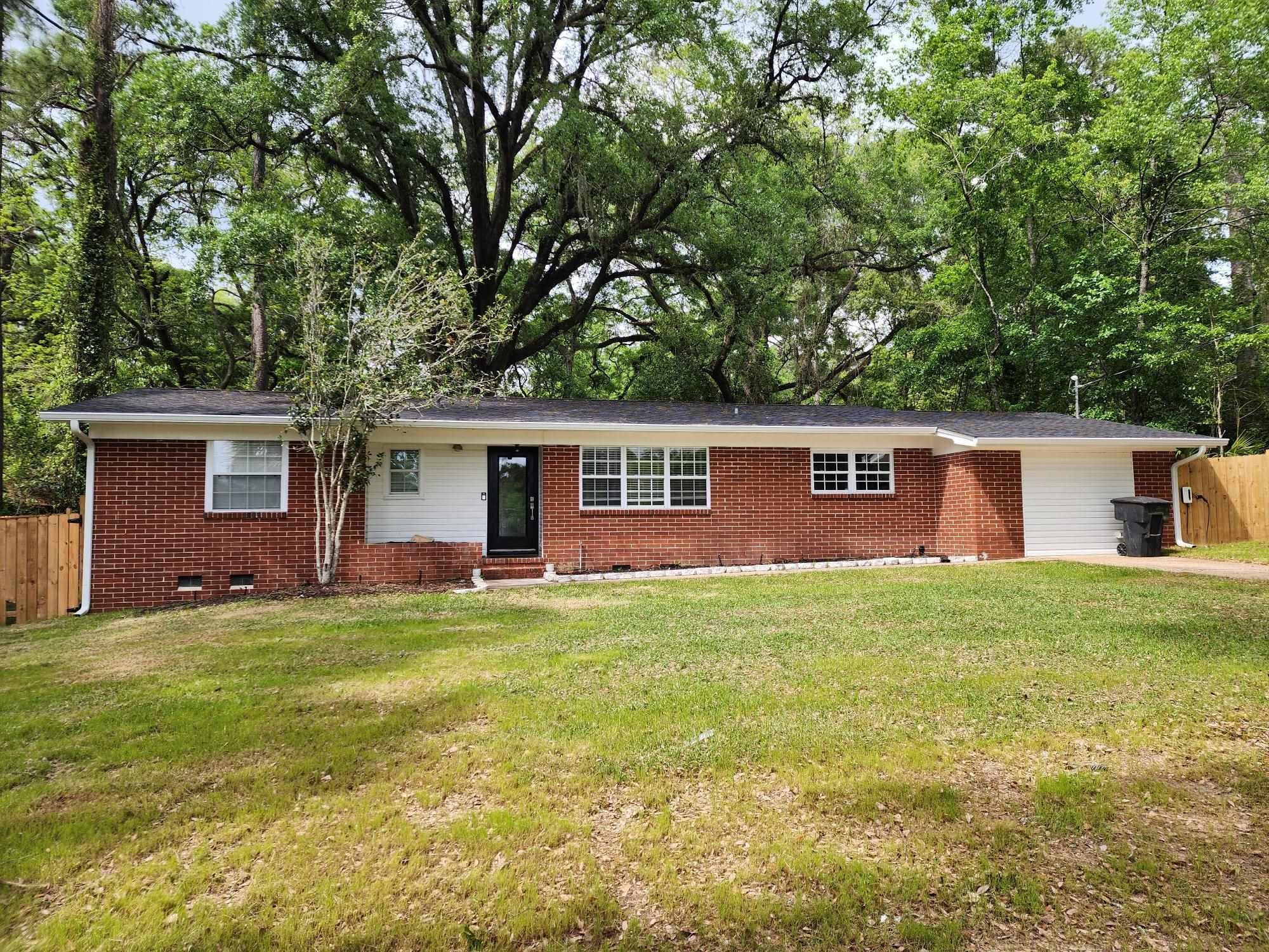 1730 W Tharpe Street — photo