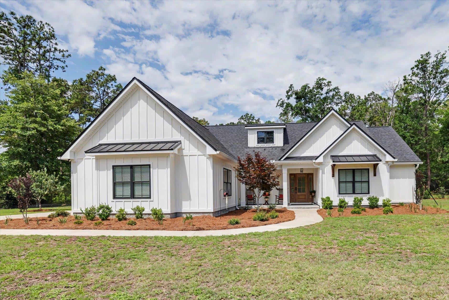 131 Sellars Drive — photo